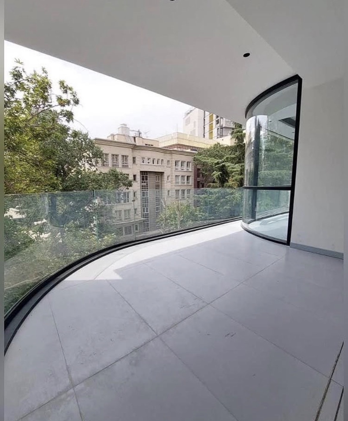 اجاره آپارتمان 250متر نیاوران طبقات‌بالا فول‌مشاعات