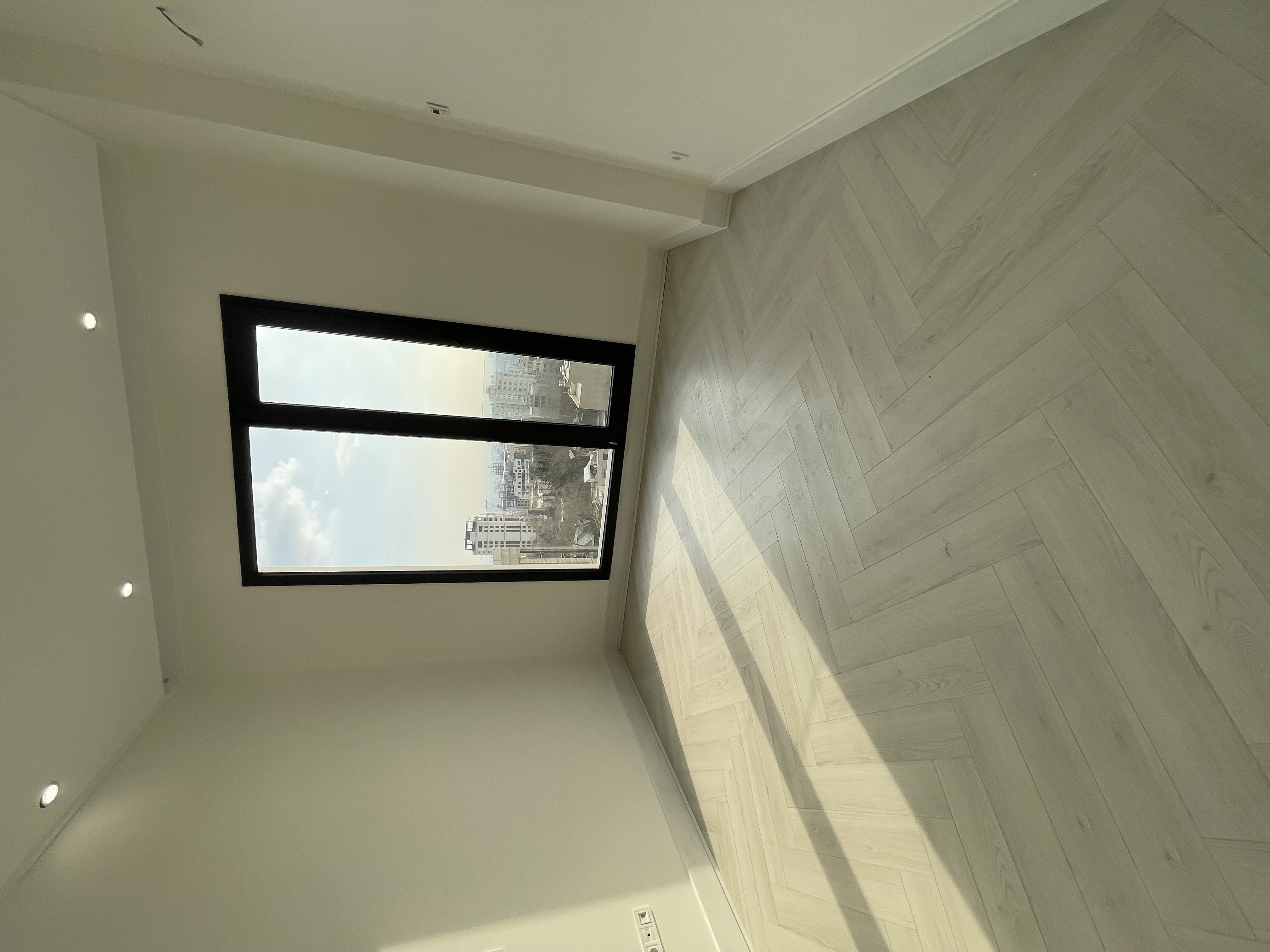 فروش آپارتمان 121متر اقدسیه فول امکانات