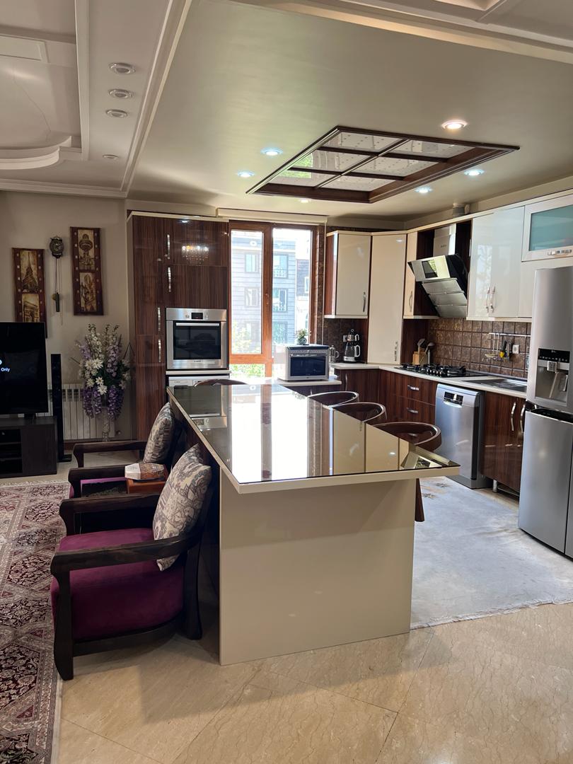 فروش آپارتمان 136 متری  فول امکانات  هفت حوض