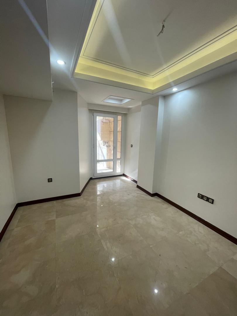 فروش آپارتمان 125متر نارمک نوساز میدان