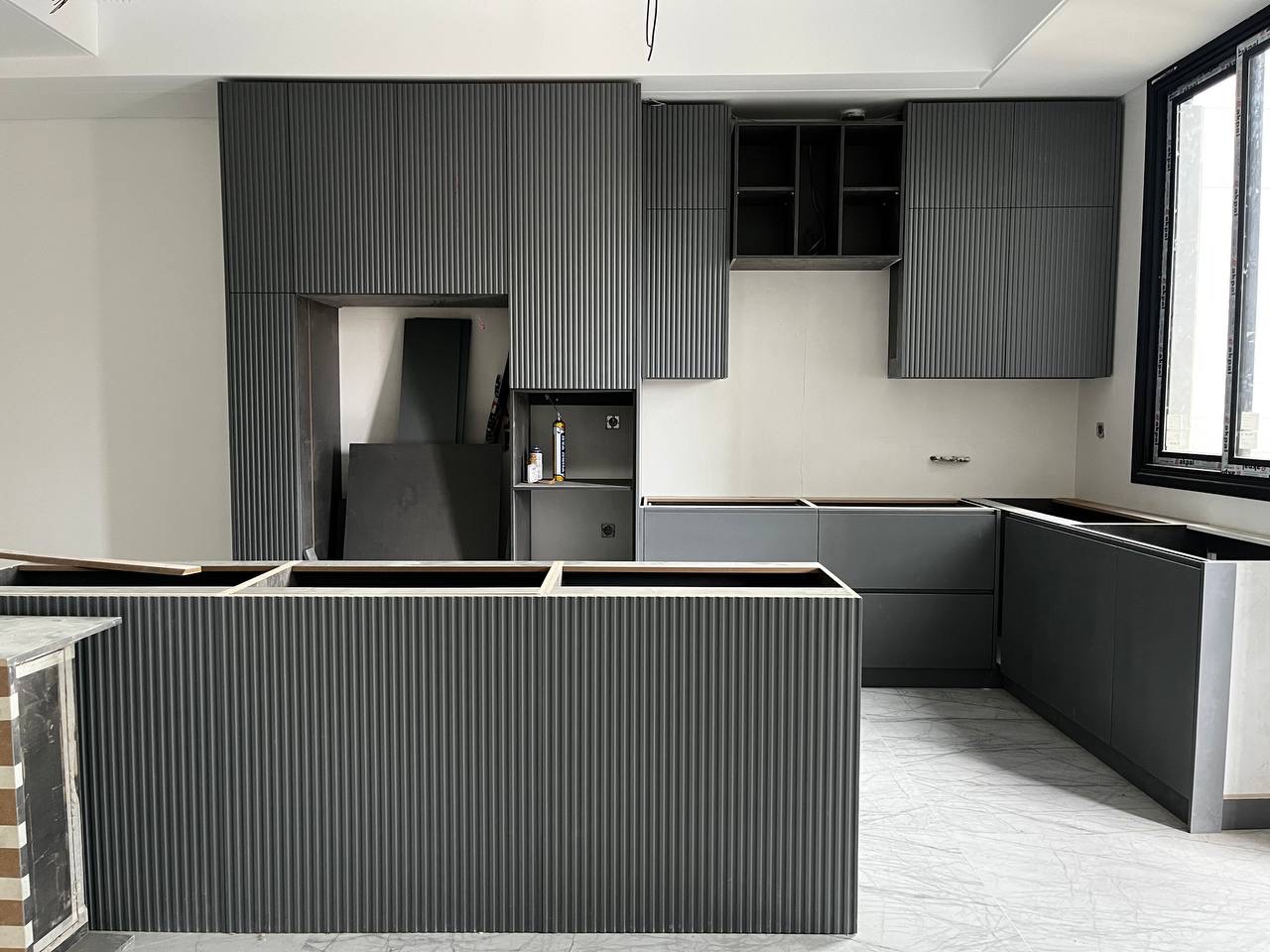 فروش آپارتمان 190 متر آجودانیه 3 خواب مستر