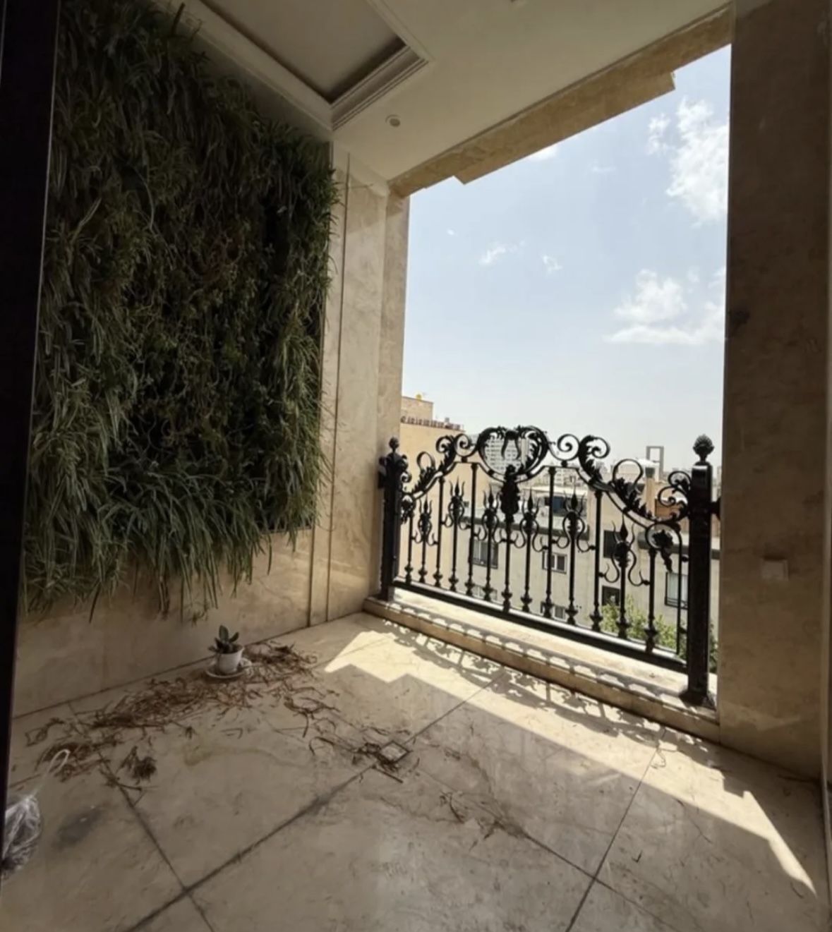 اجاره آپارتمان 210متر دولت سه خواب پر نور