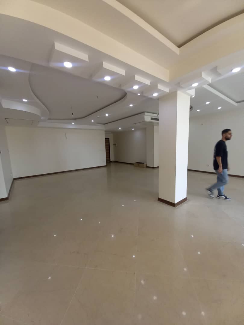 فروش آپارتمان 175متر دربند 2ساله کلید نخورده 2پارکینگ