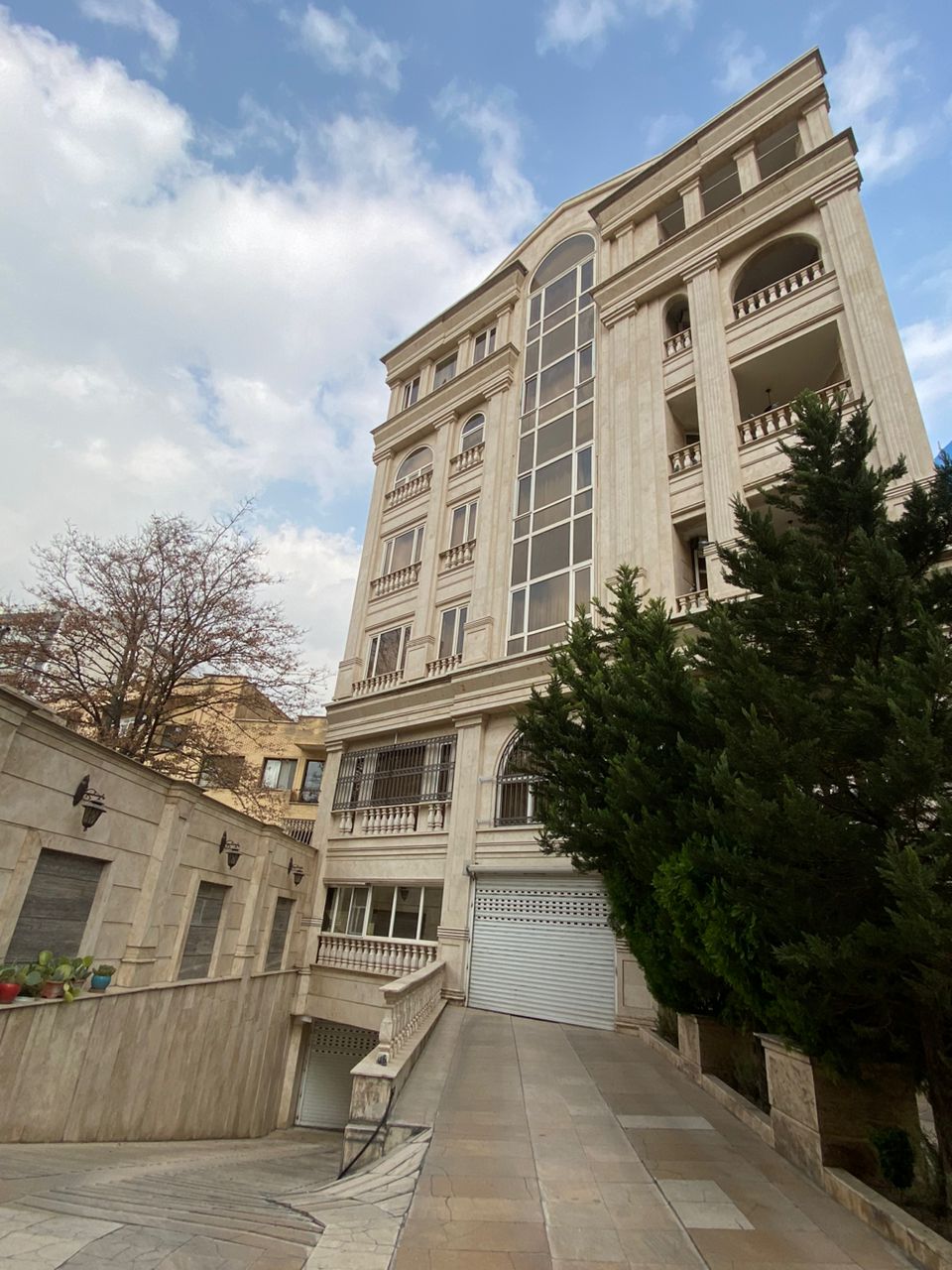 فروش اپارتمان 280 متر کامرانیه  4 خواب