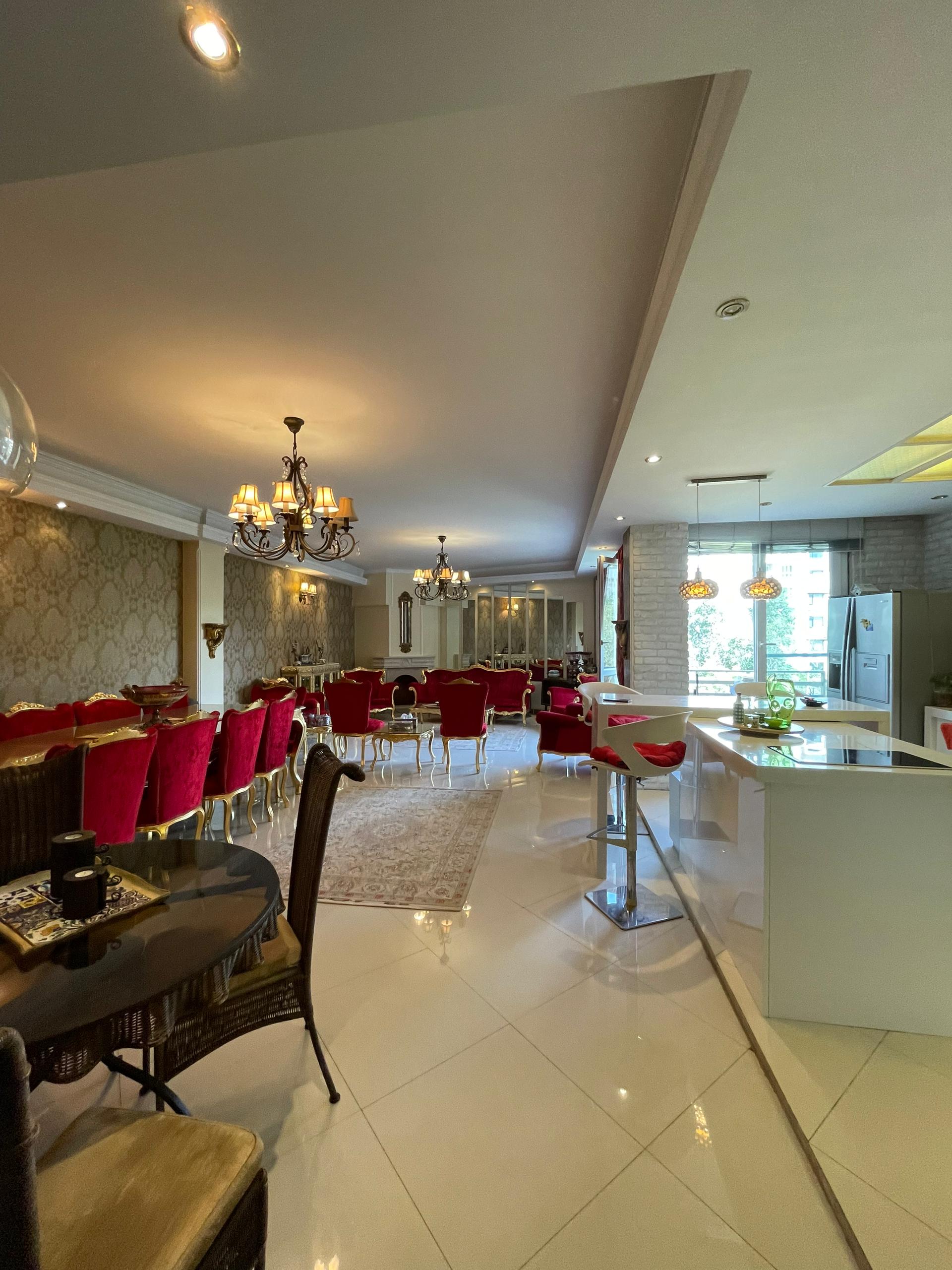 فروش آپارتمان 129متر فرمانیه 2خواب 2پارکینگ