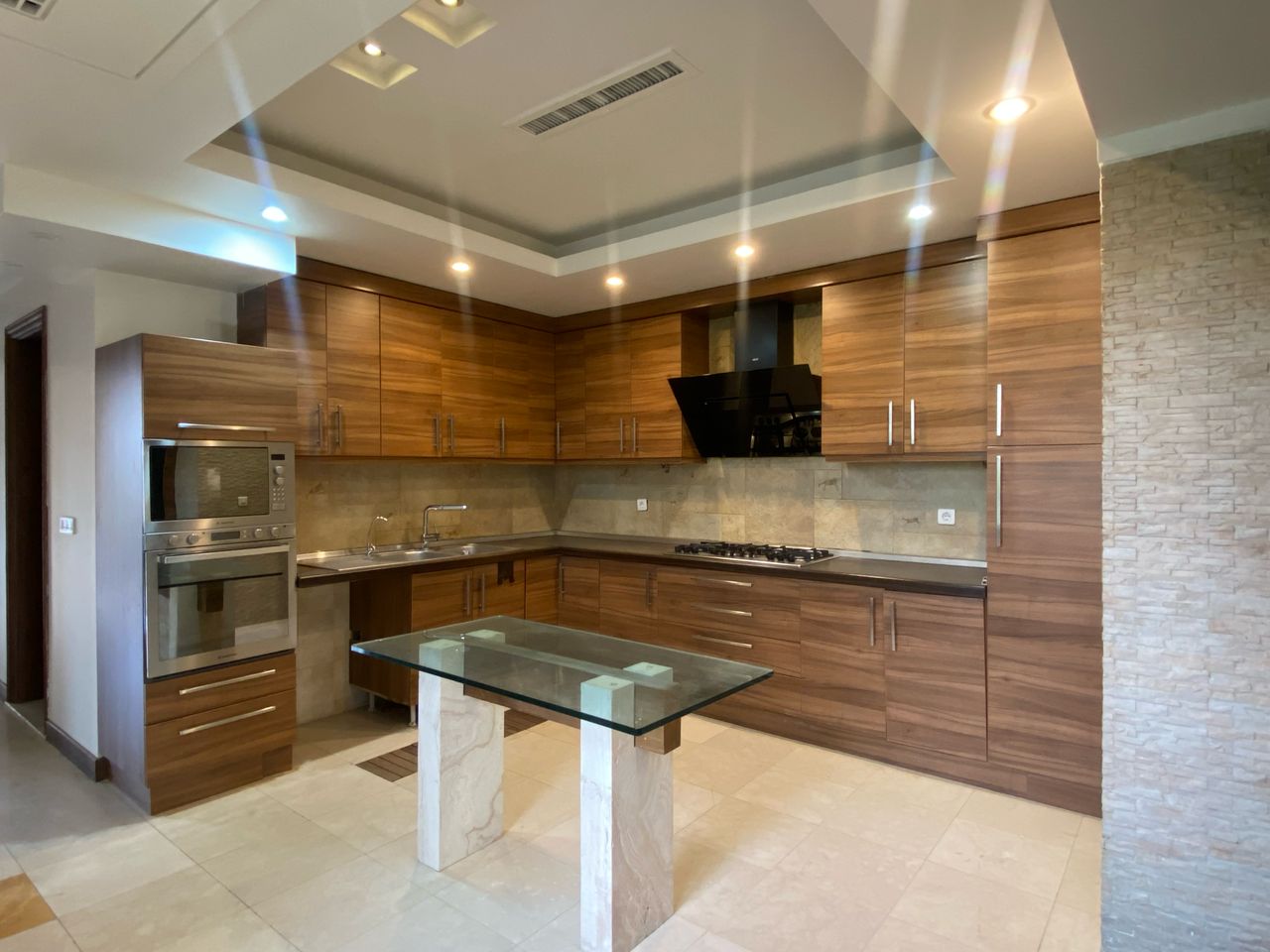 فروش آپارتمان 120متر اندرزگو فول امکانات