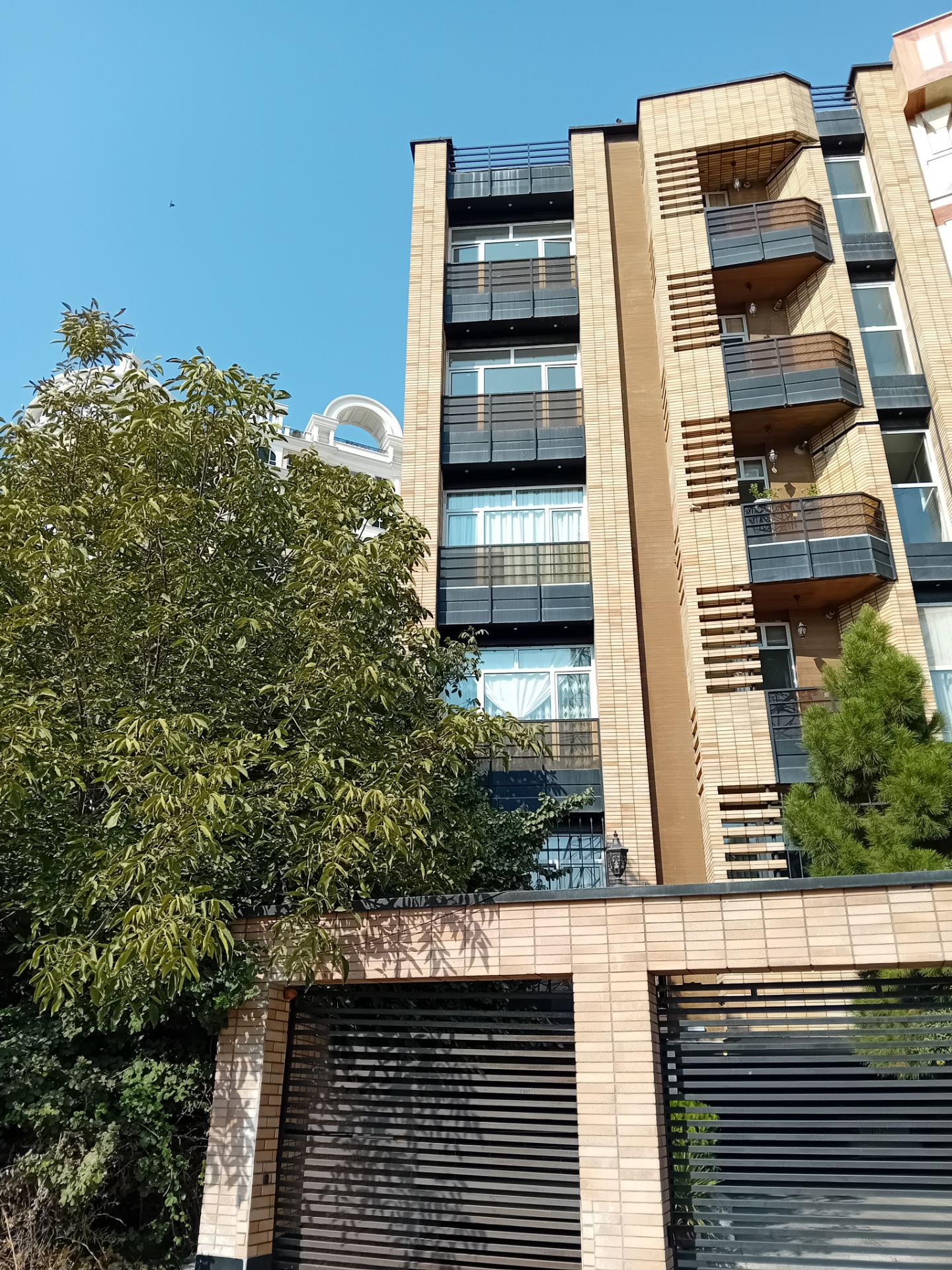 فروش آپارتمان 75 متر سوهانک 2 خواب کم سن