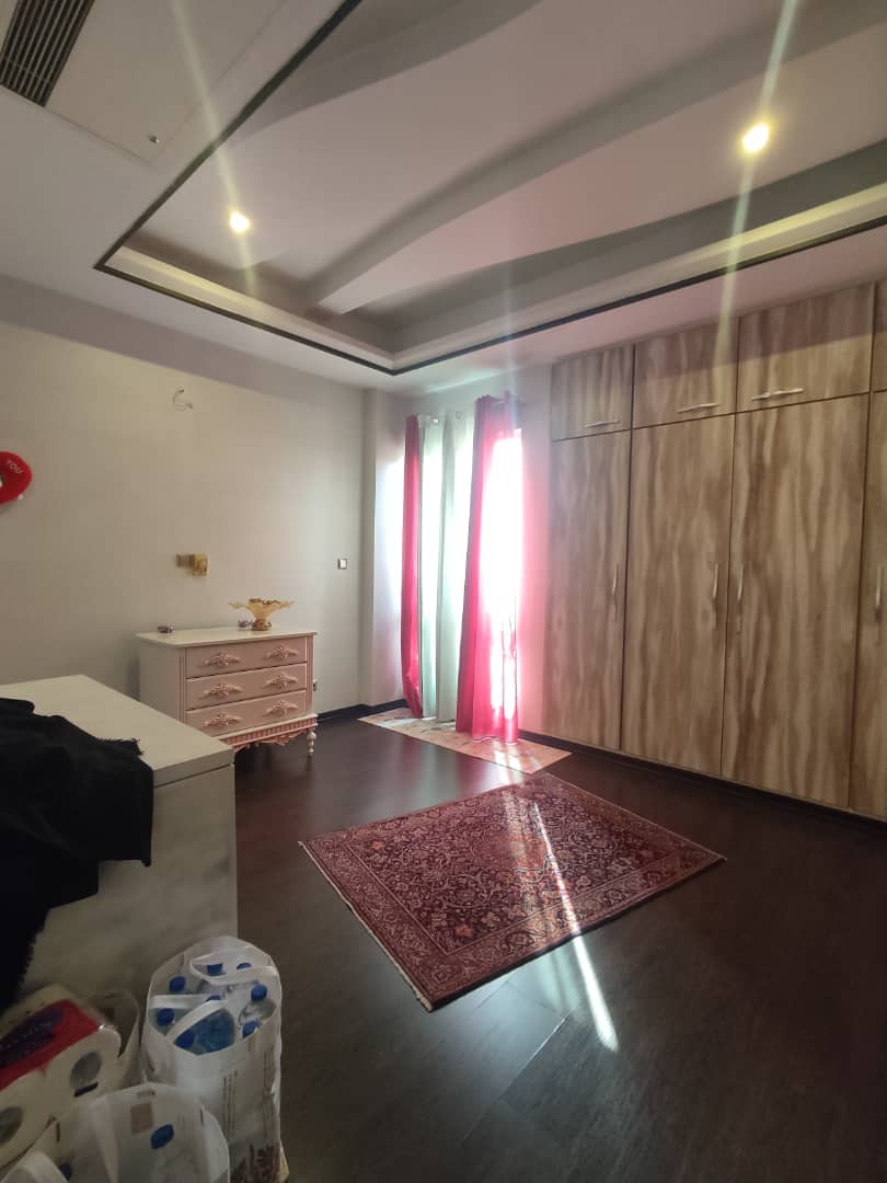 فروش آپارتمان 121 متر سنبل تاپ لوکیشن