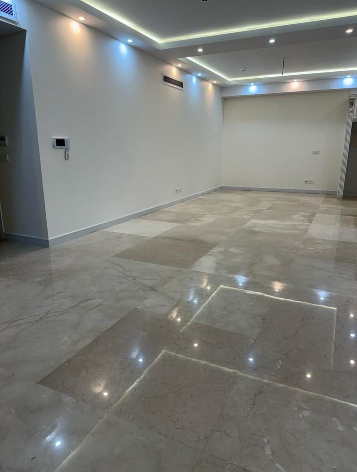 اجاره اپارتمان 200متر فرمانیه فول امکانات