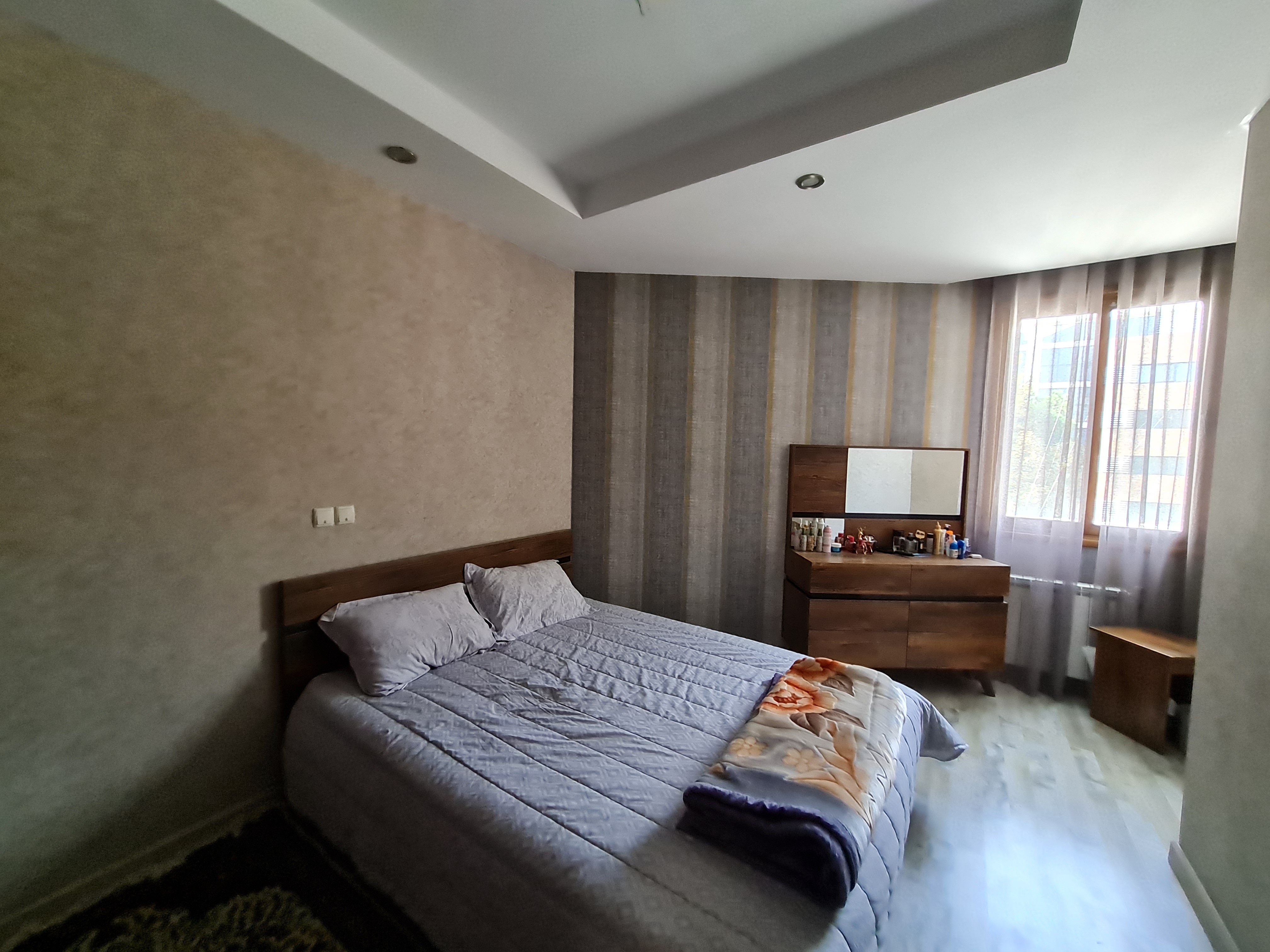 فروش آپارتمان 80 متر جهانتاب تاپ لوکیشن