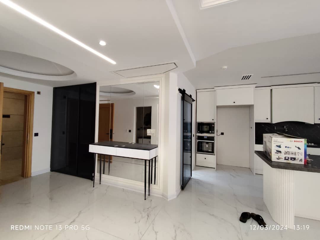 اجاره آپارتمان 200 ماری در نیاوران