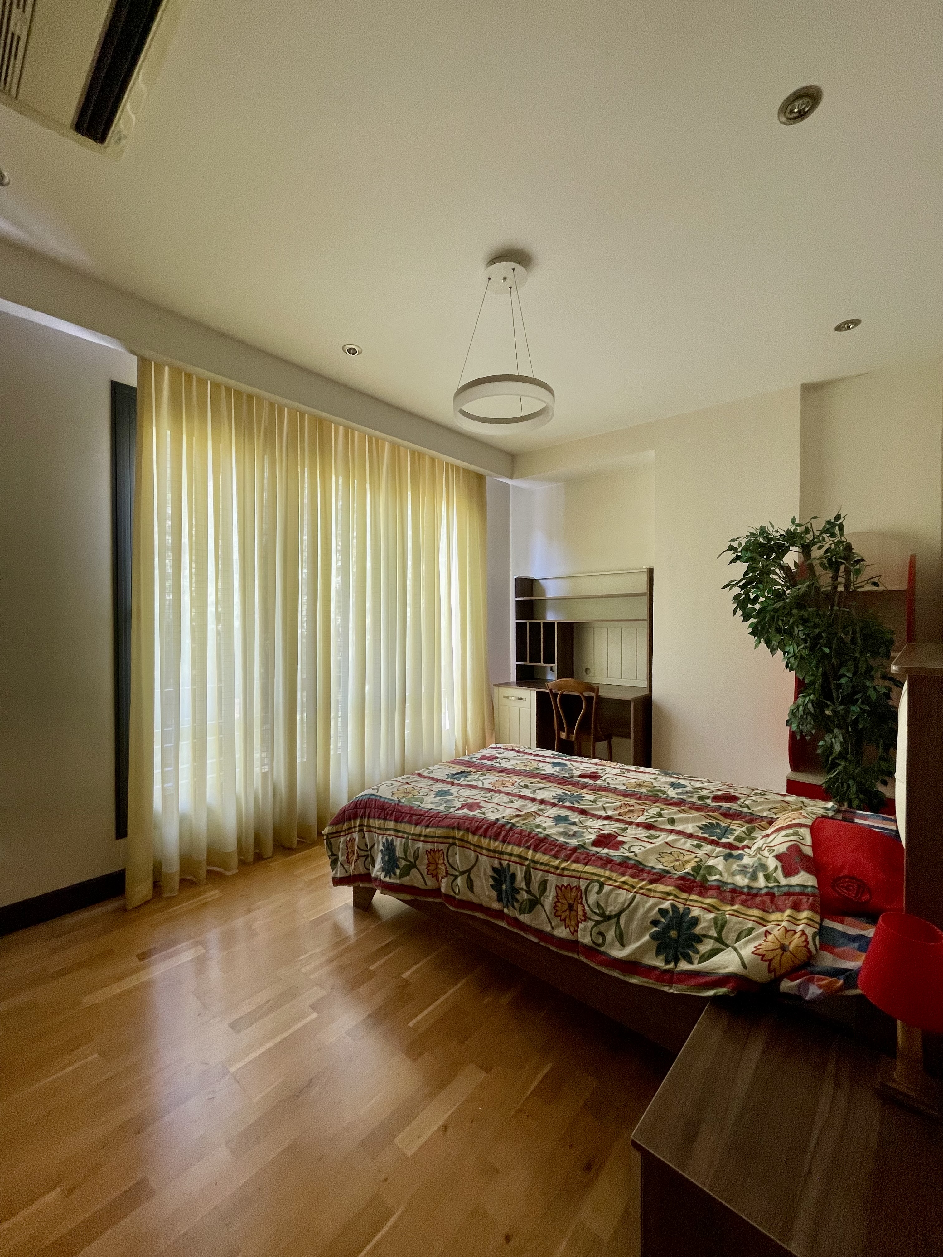 اجاره آپارتمان 215متر سه خواب جمشیدیه