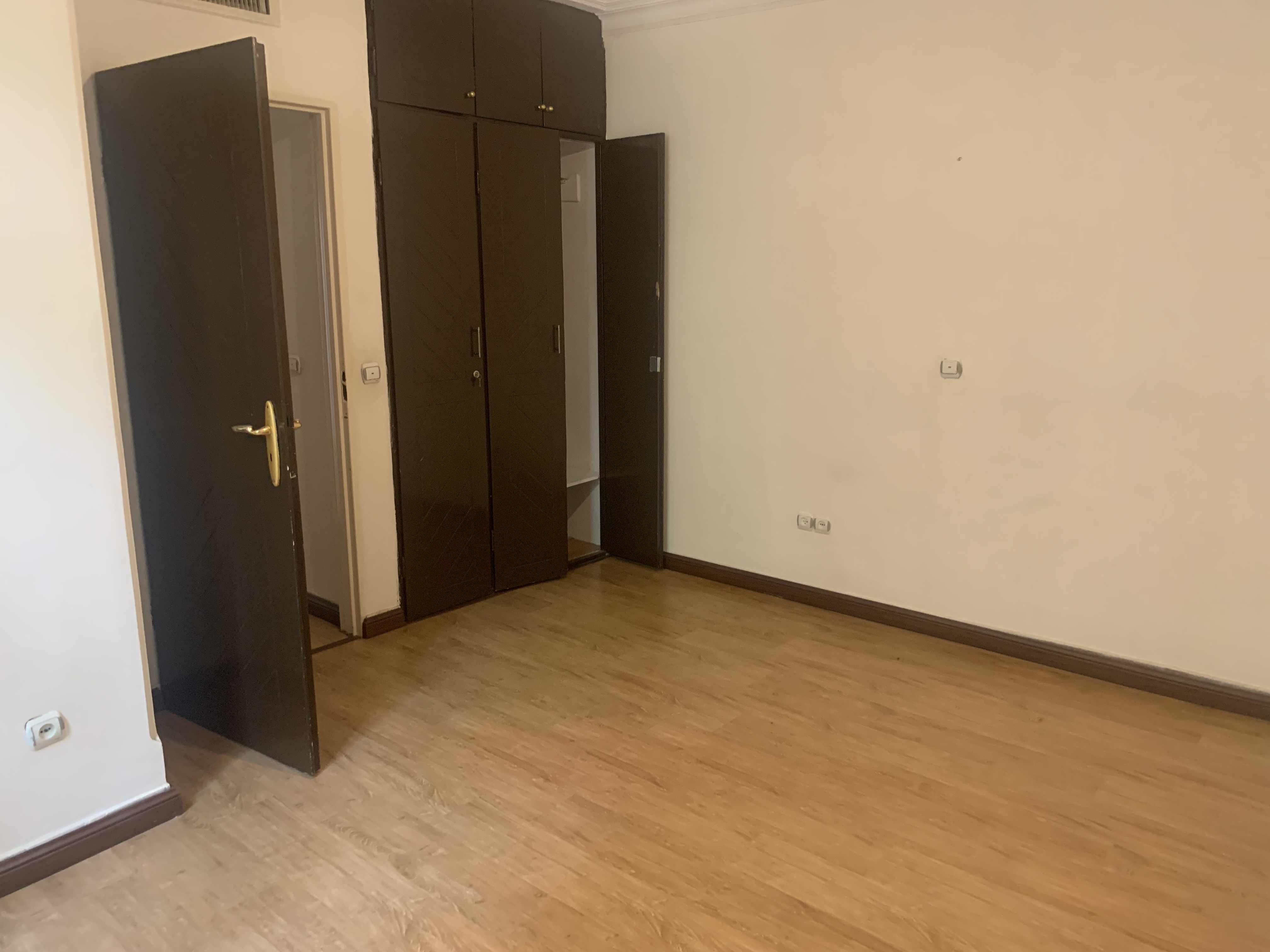 اجاره آپارتمان 95 متر اختیاریه فول امکانات