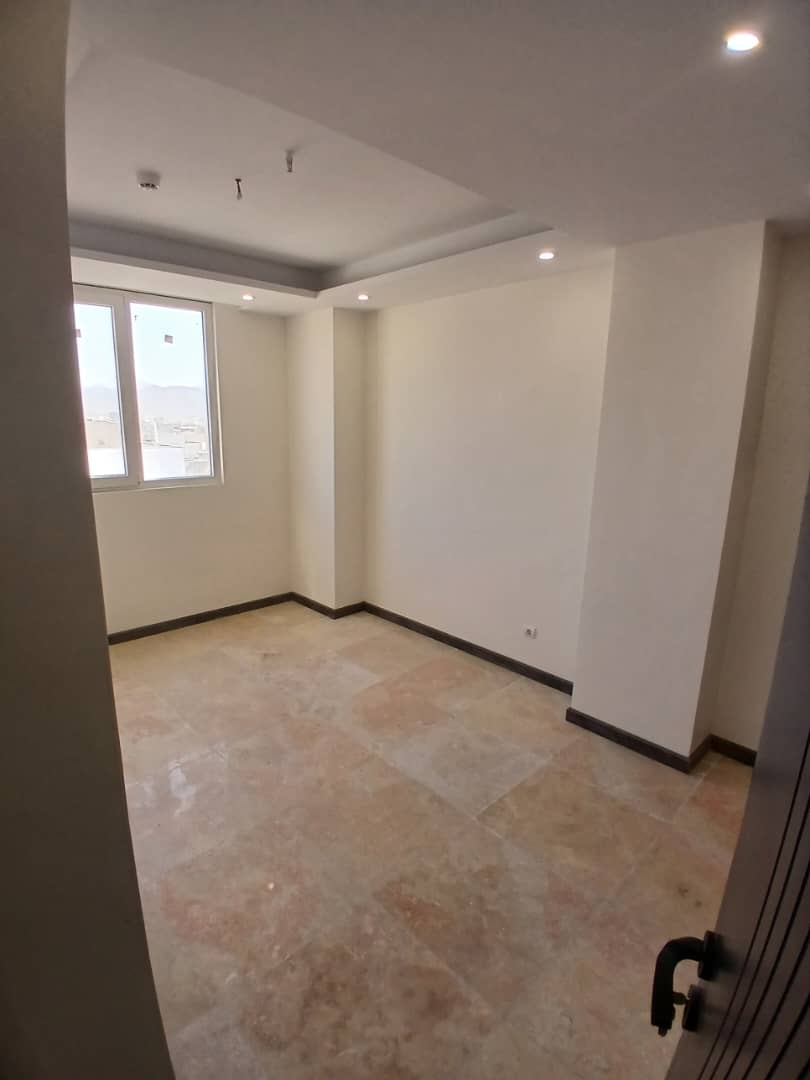 اجاره آپارتمان 160متر/3خواب/2پارکینگ/کلید نخورده
