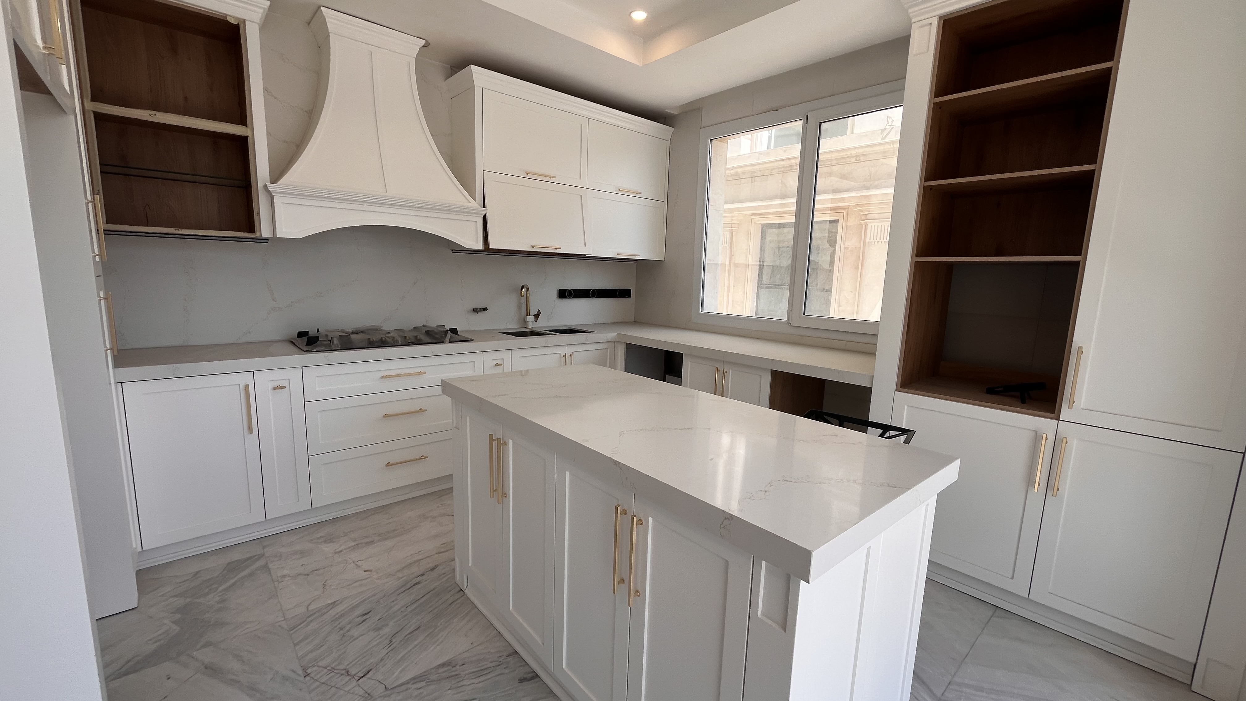 اجاره واحد آپارتمان 150متری، 3خواب،لابی هتلینگ، فول امکانات، نوساز در هروی