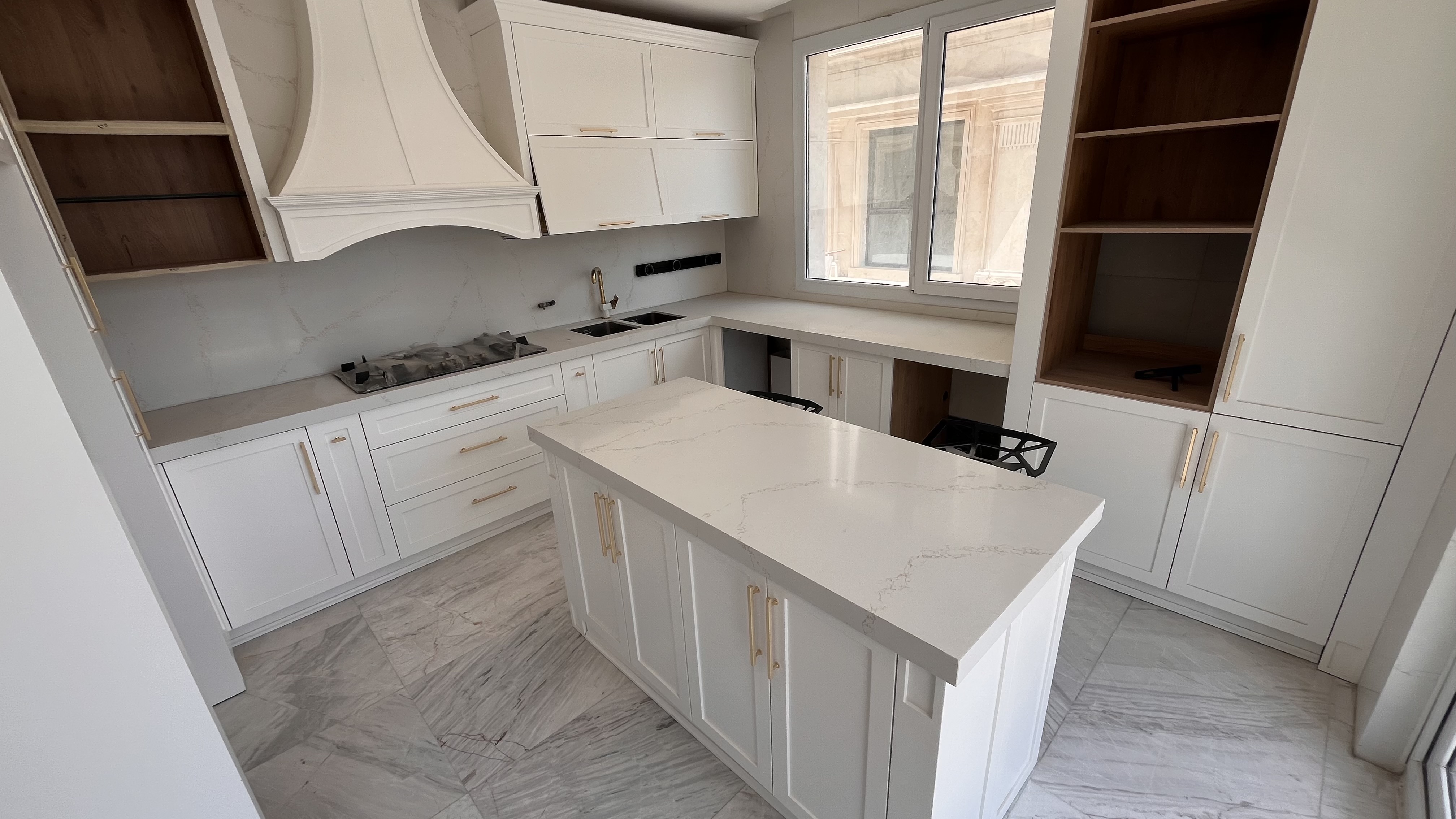 اجاره واحد آپارتمان 150متری، 3خواب،لابی هتلینگ، فول امکانات، نوساز در هروی