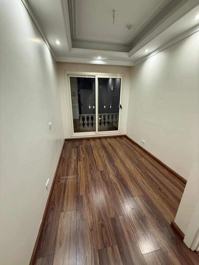 اجاره آپارتمان 150 متری در نیاوران