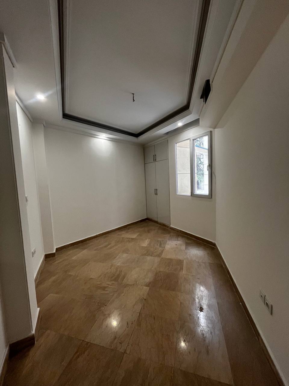 فروش آپارتمان 105 متر کامرانیه 2 خواب