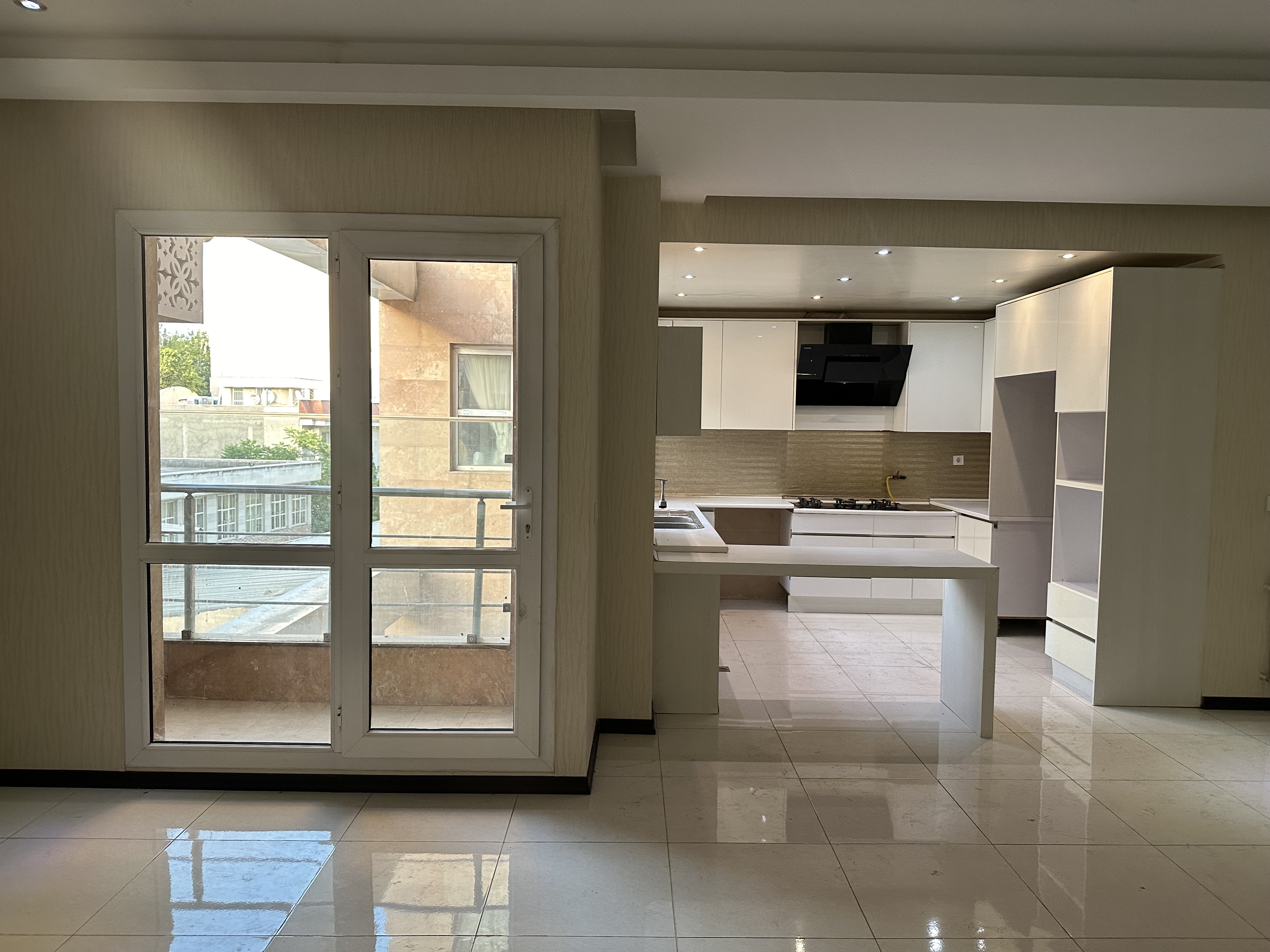 فروش آپارتمان 100 متر فرمانیه شیک