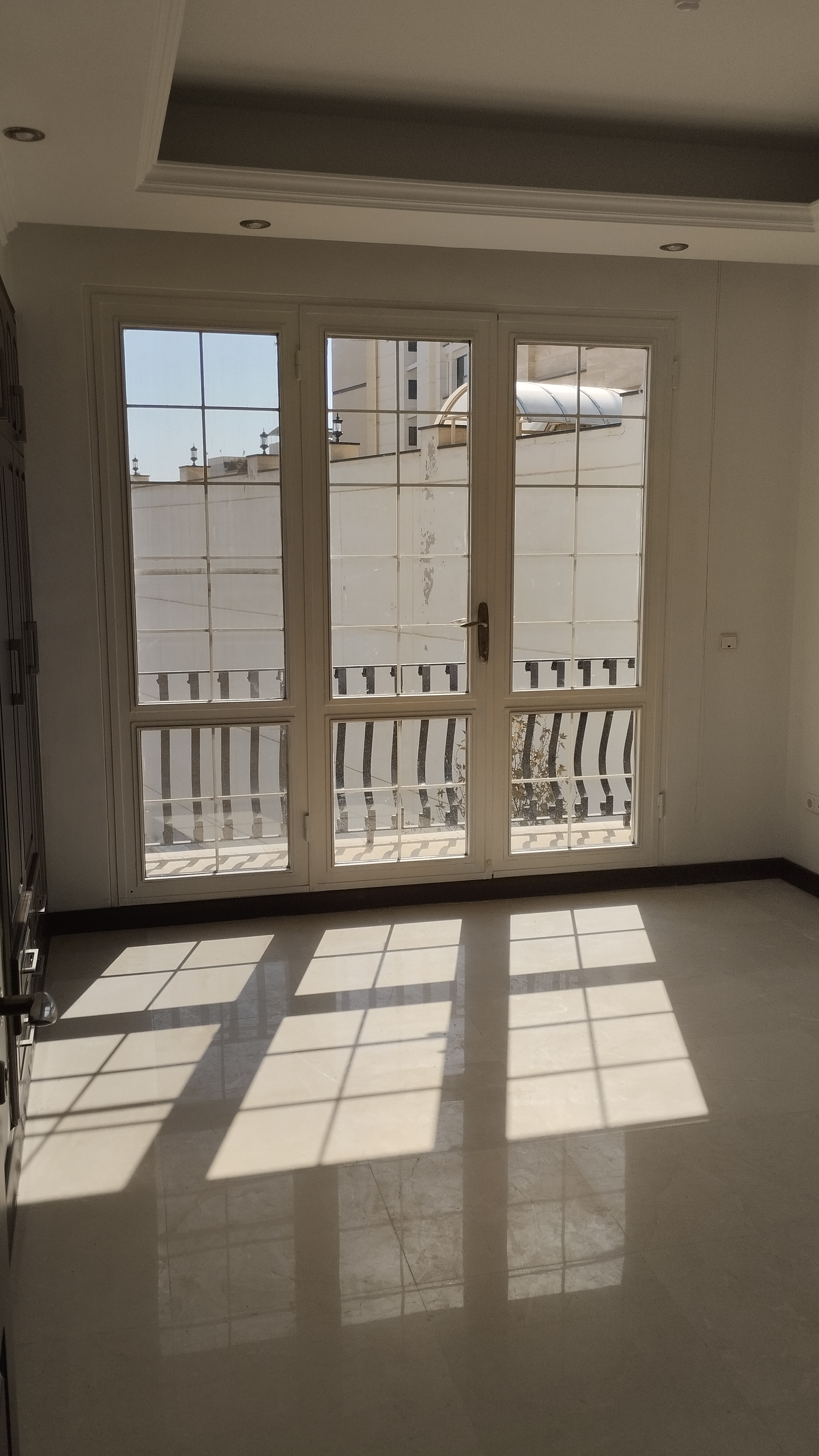 فروش آپارتمان  120 متر 2 خواب فول امکانات نیاوران