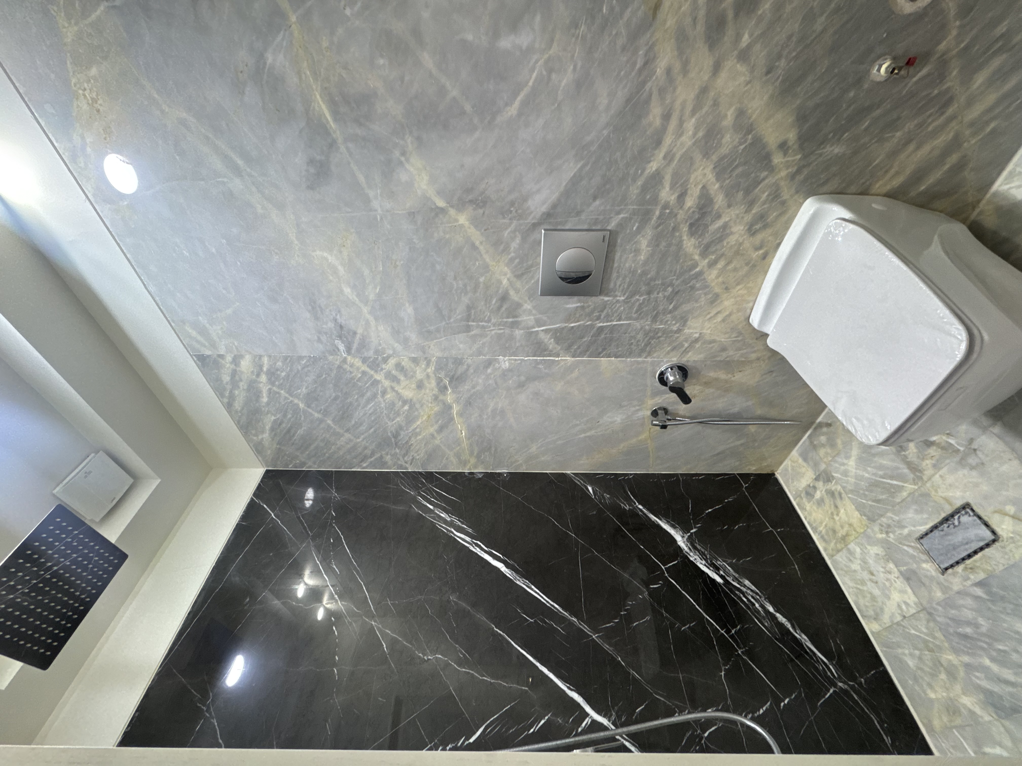 فروش آپارتمان 200 متر فرمانیه ٣خواب