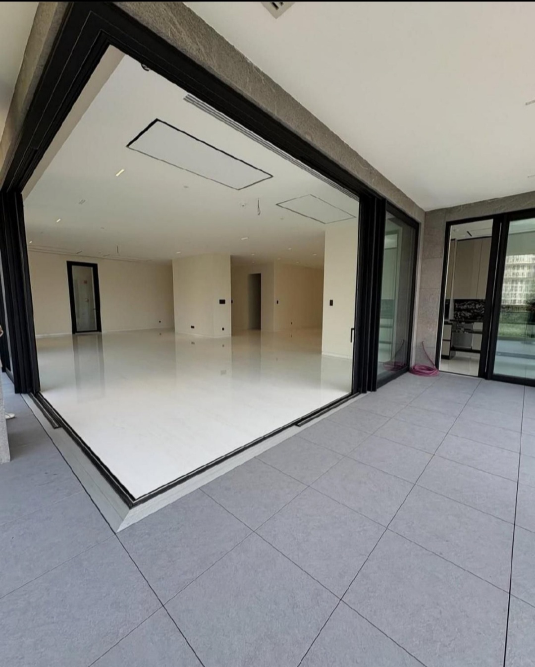 فروش آپارتمان 400 متر بوکان 40 متر تراس ویوی تکرارنشدنی