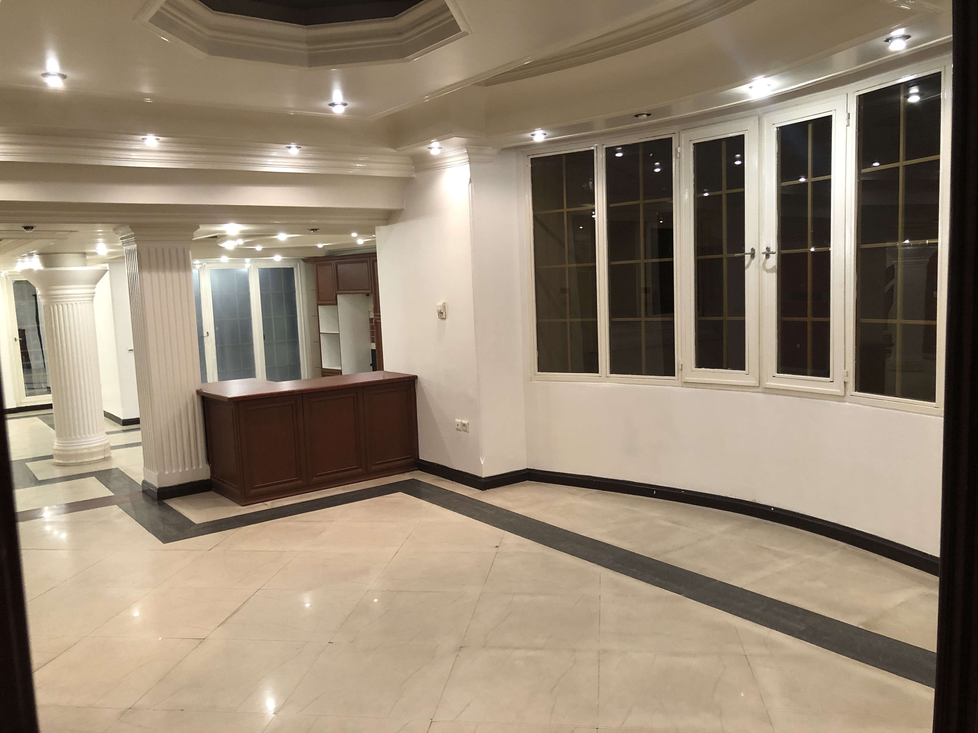 اجاره آپارتمان 400 متر فرمانیه 4 خواب