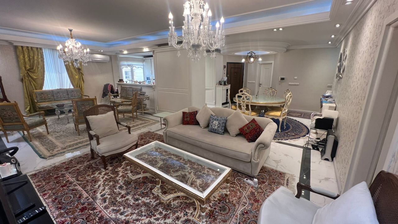 فروش آپارتمان 170 متر بازسازی شده در دیباجی