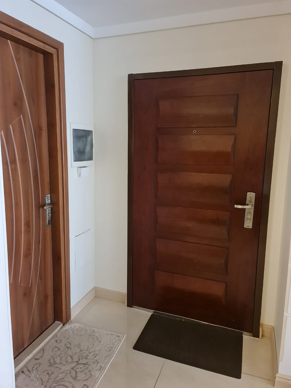 فروش آپارتمان در نیاوران فول مشاعات