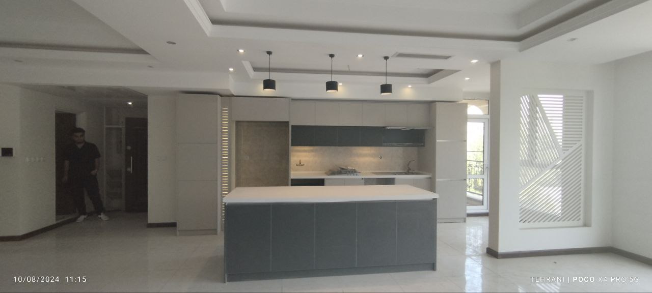 فروش اپارتمان 195 متر گلزار اقدسیه