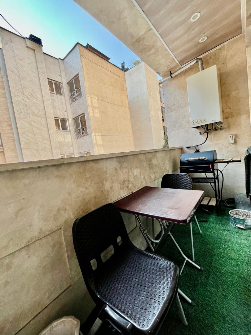 115متری آجودانیه