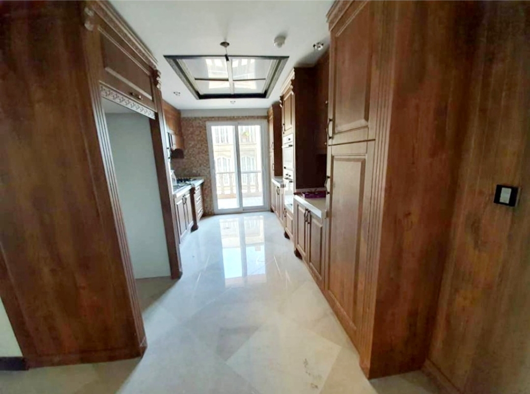 فروش آپارتمان  220متر نیاوران تک واحدی