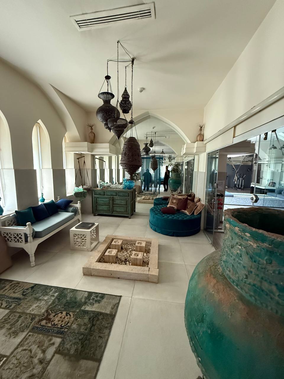 اجاره آپارتمان 160 متر نیــاوران