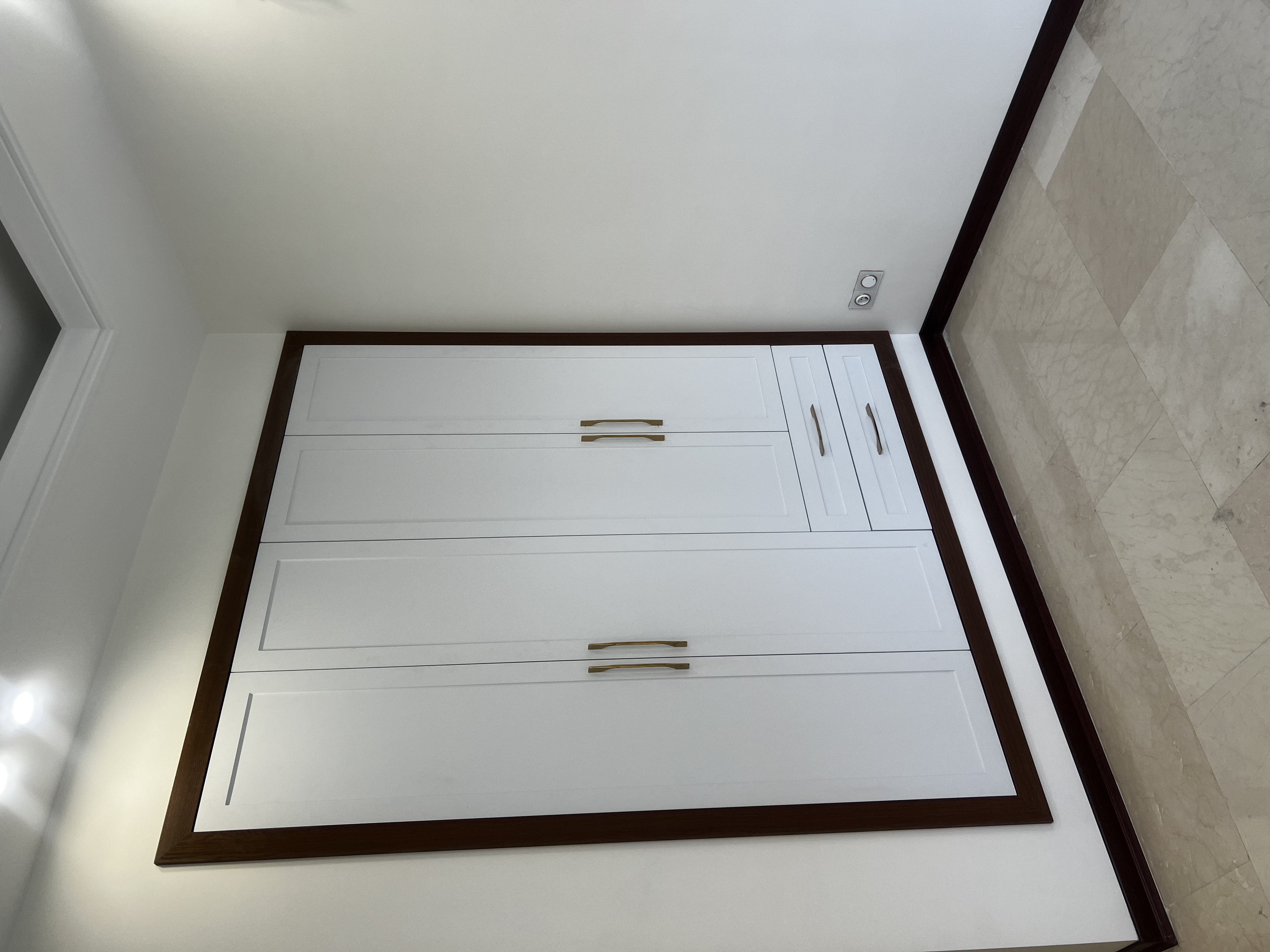 فروش آپارتمان  150 متر آپارتمان منظریه کلید نخورده