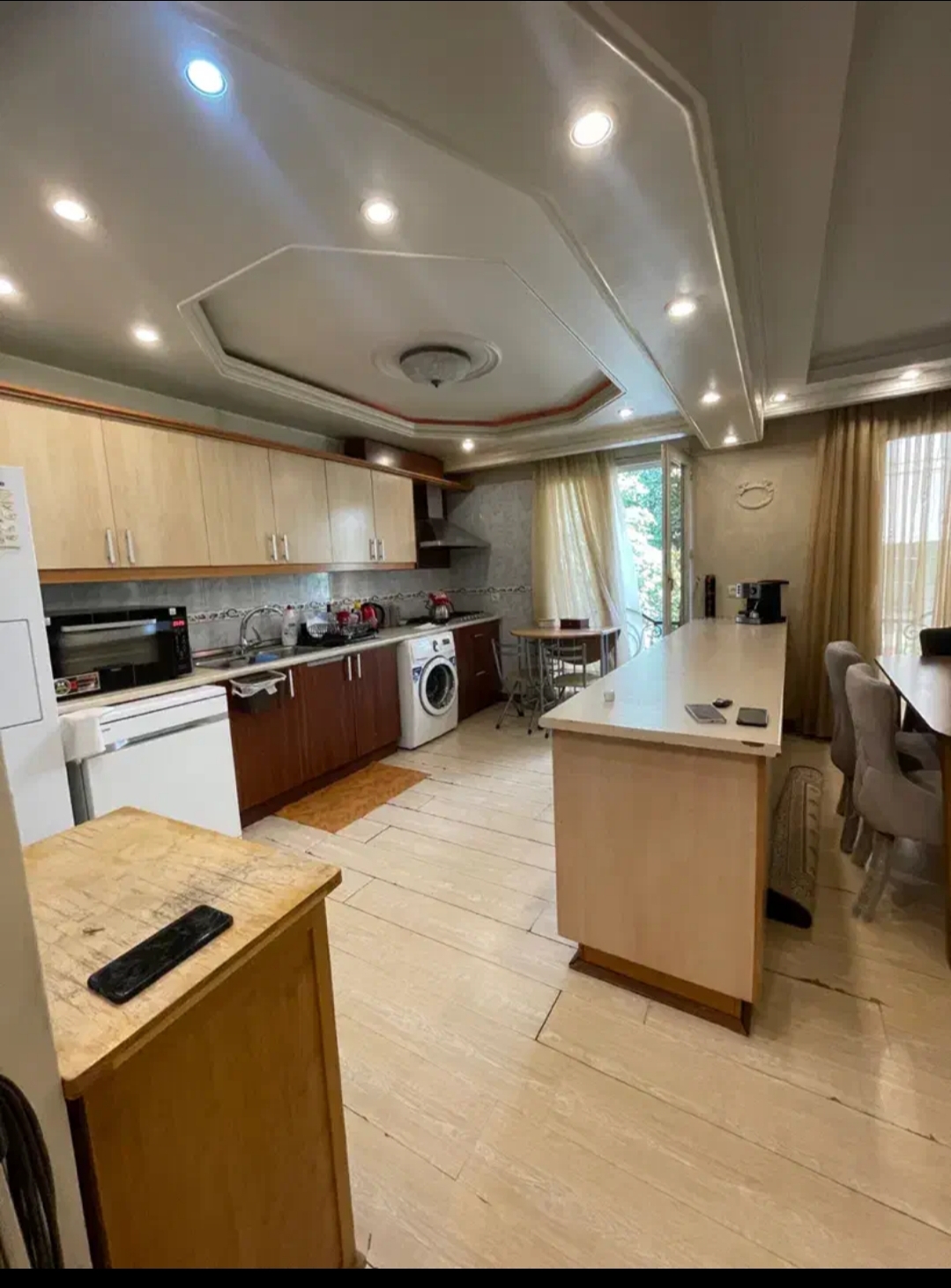 فروش آپارتمان 140متر دزاشیب استخر دار تاپ لوکیشن