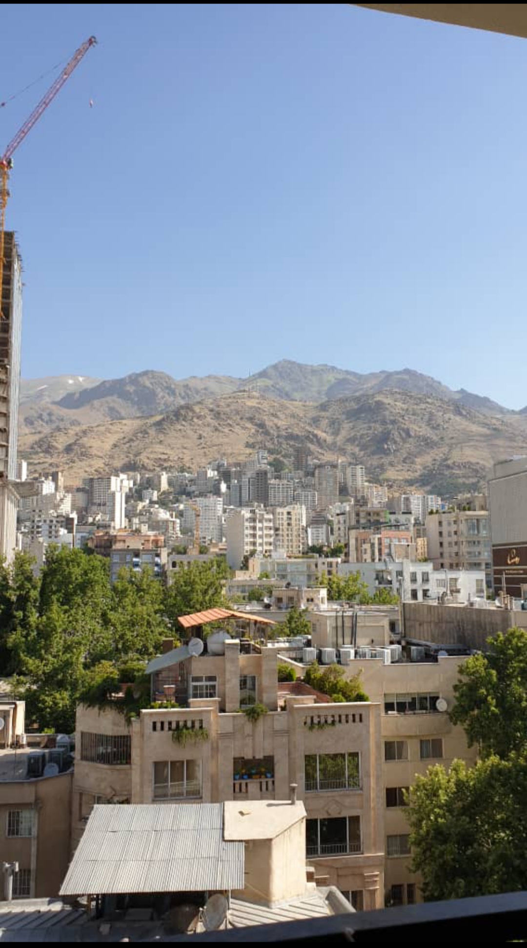 فروش فرمانیه شرقی طبقه هشتم امنیت لوکیشن اول ویو مشجر دسترسی