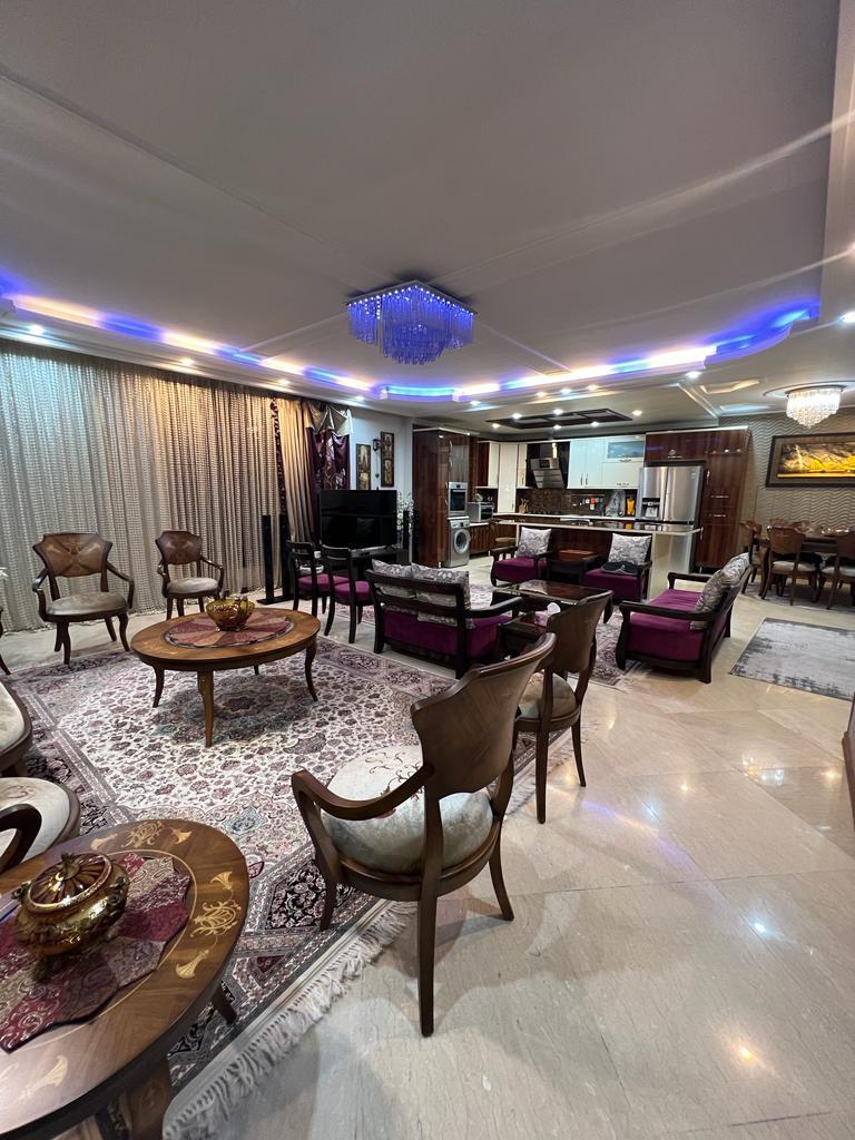 فروش آپارتمان 136 متری  فول امکانات  هفت حوض