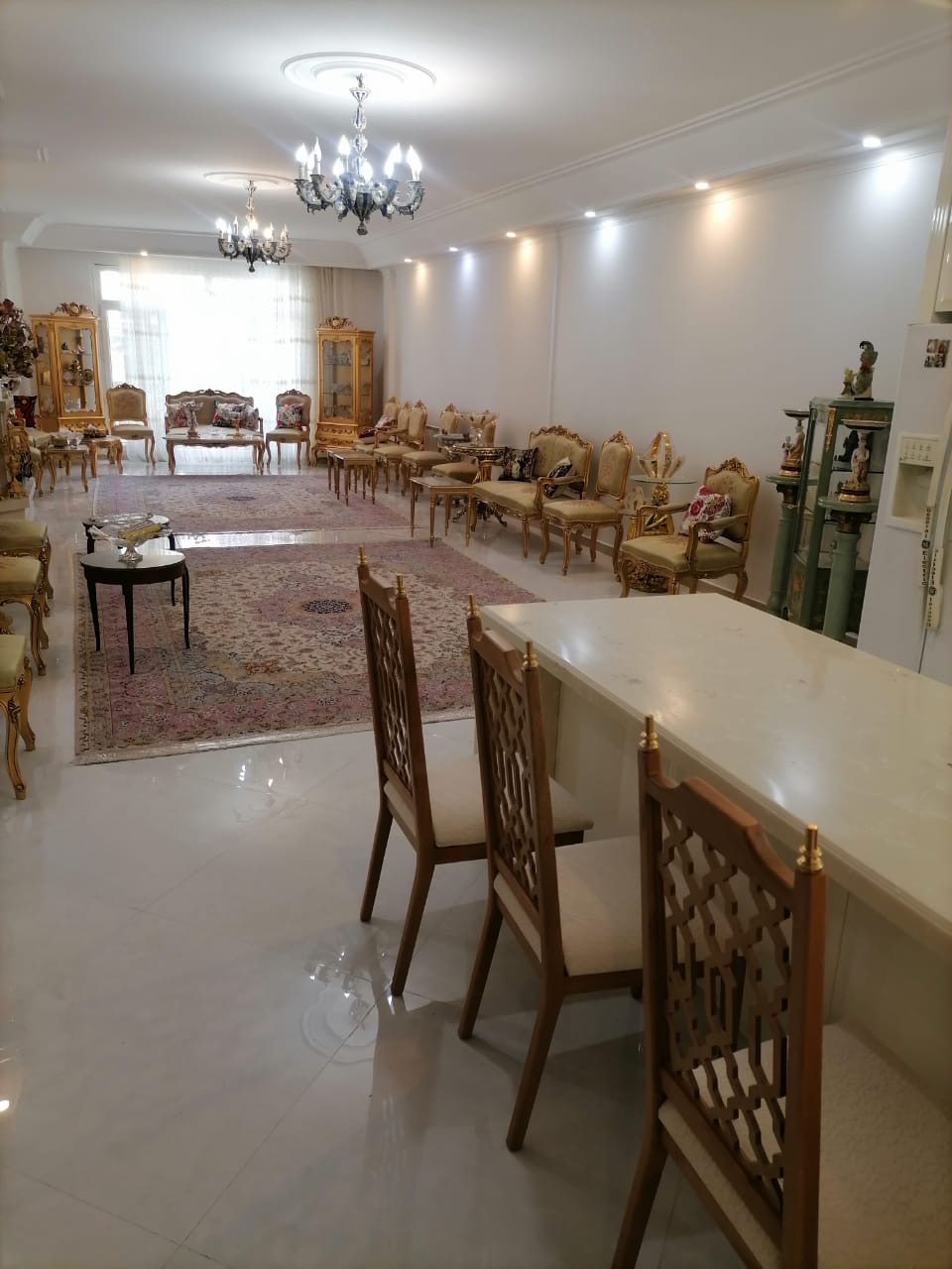 فروش آپارتمان 200 متر نیاوران