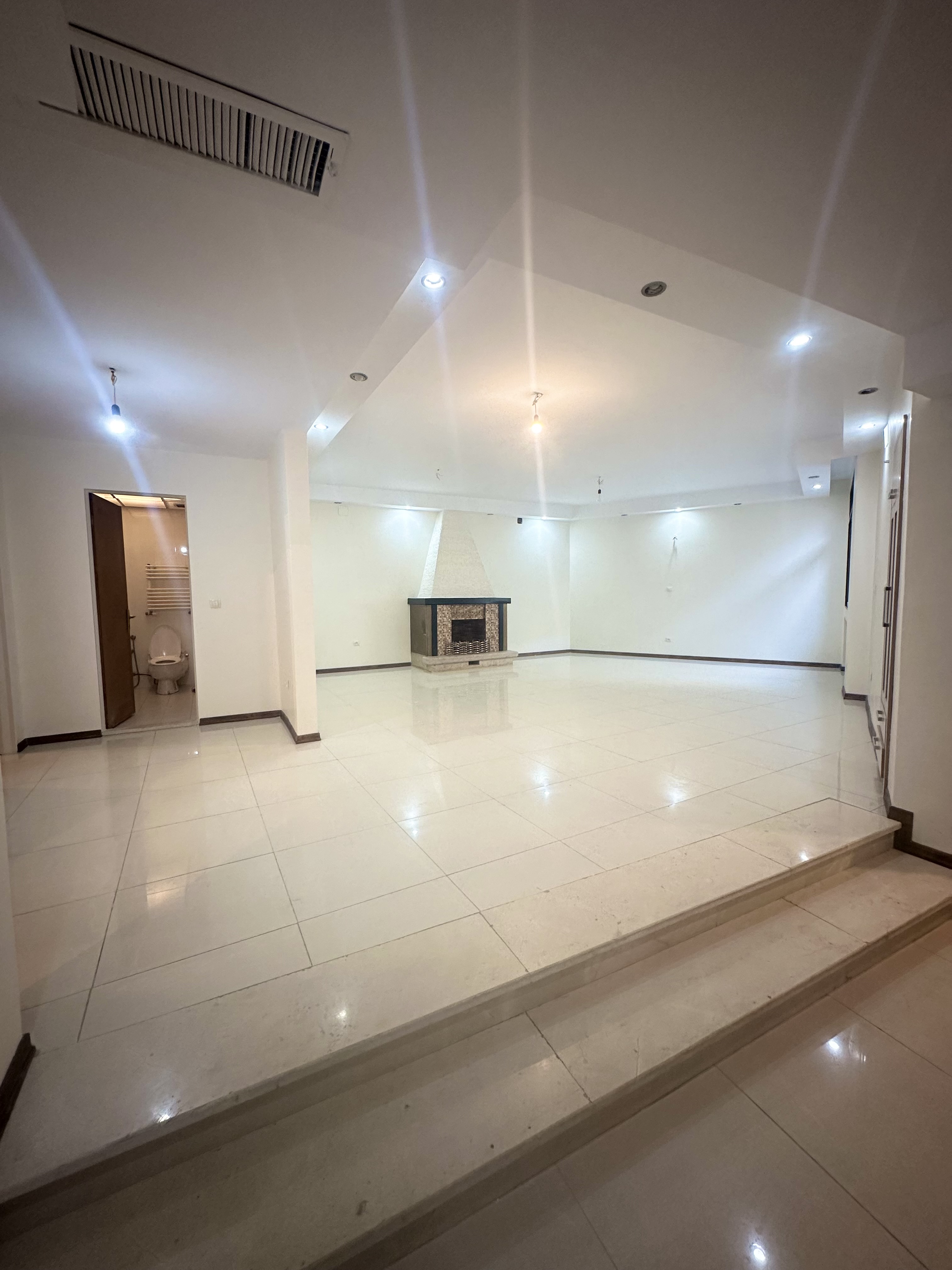 اجاره آپارتمان 160 متر قیطریه تاپ لوکیشن