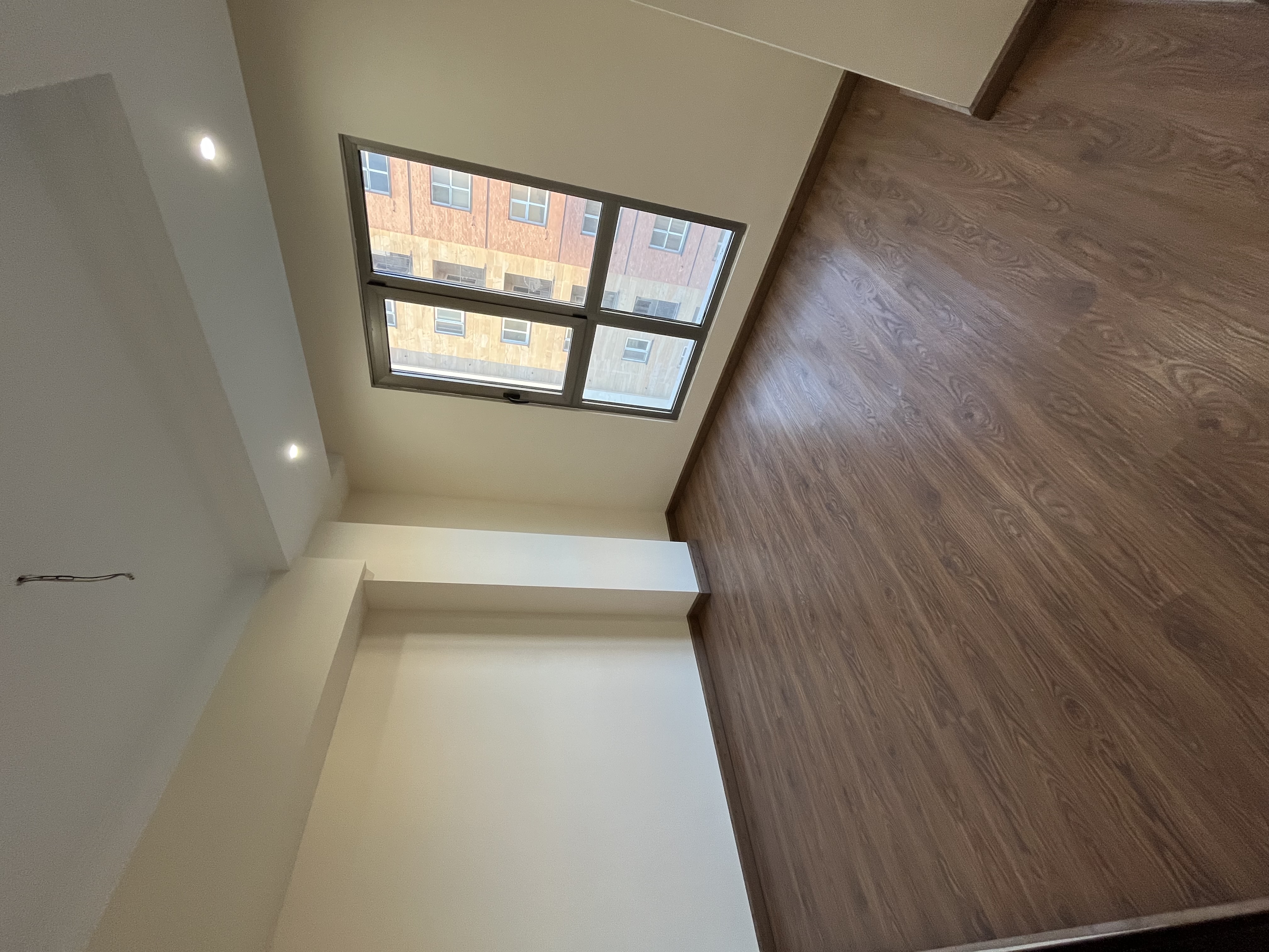 فروش آپارتمان 130 متر سه خوابه نوساز در دیباجی