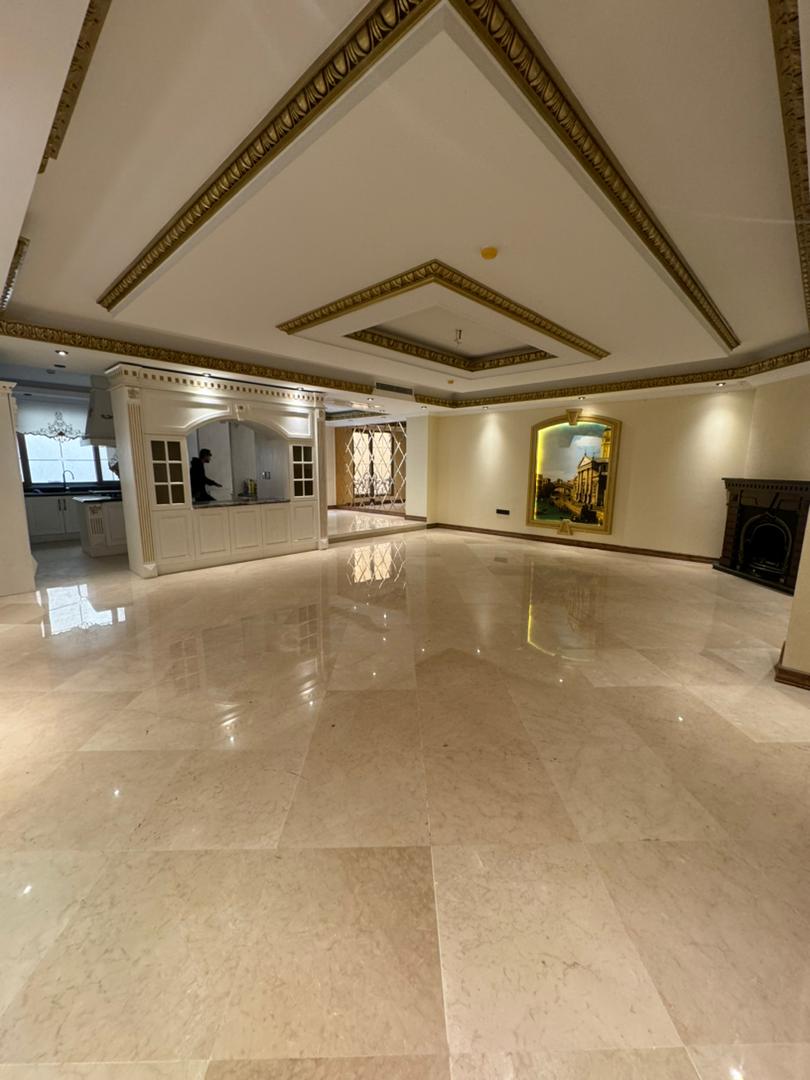 اجاره آپارتمان 200 متری در نیاوران