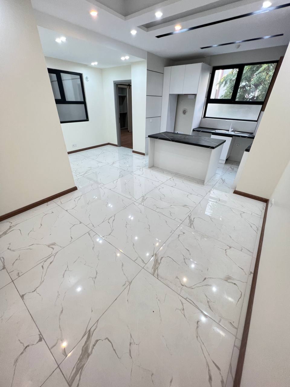 فروش آپارتمان 70 متری خوش نقشه کیکاووس تاپ لوکیشن