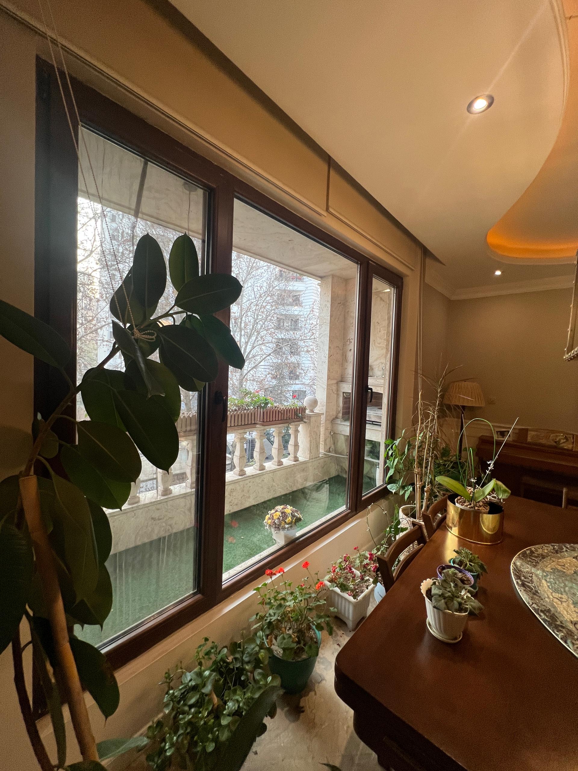 اجاره آپارتمان 240متر فرمانیه شرقی