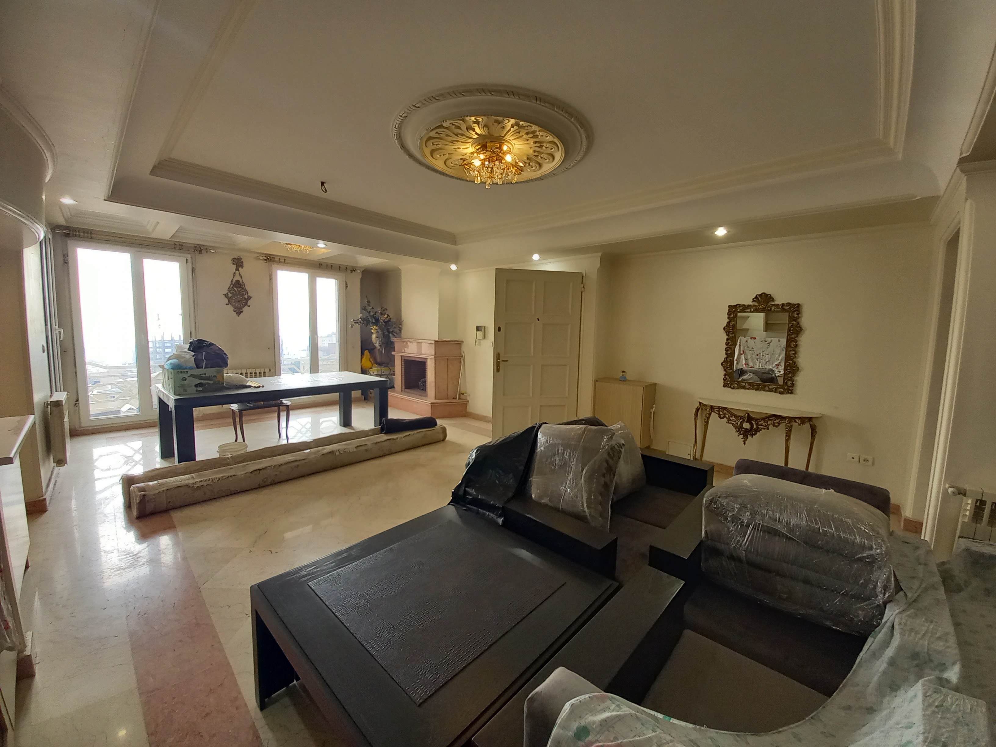 فروش آپارتمان در نیاوران