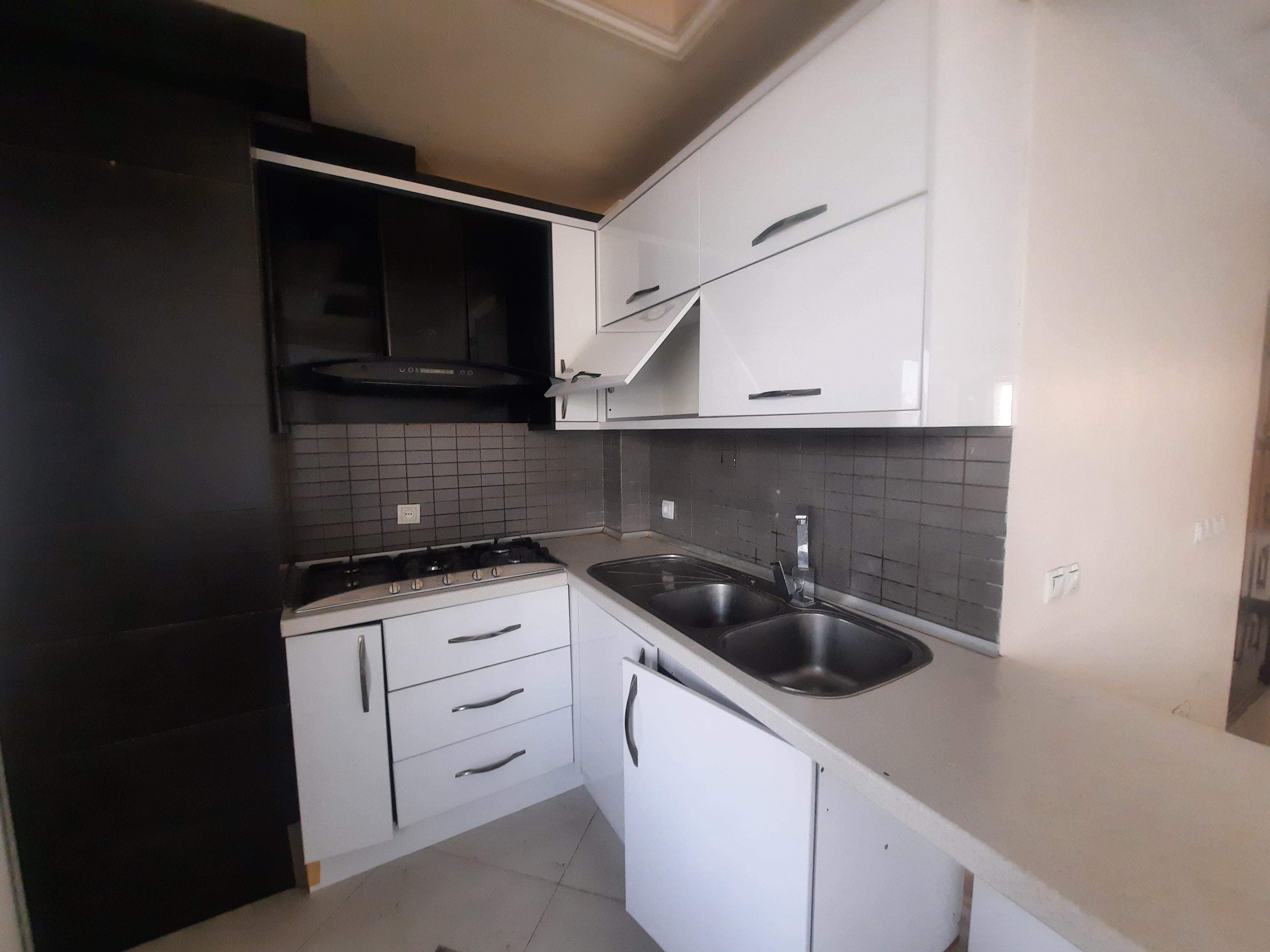 اجاره آپارتمان 80 متر نارمک فول امکانات نور عالی