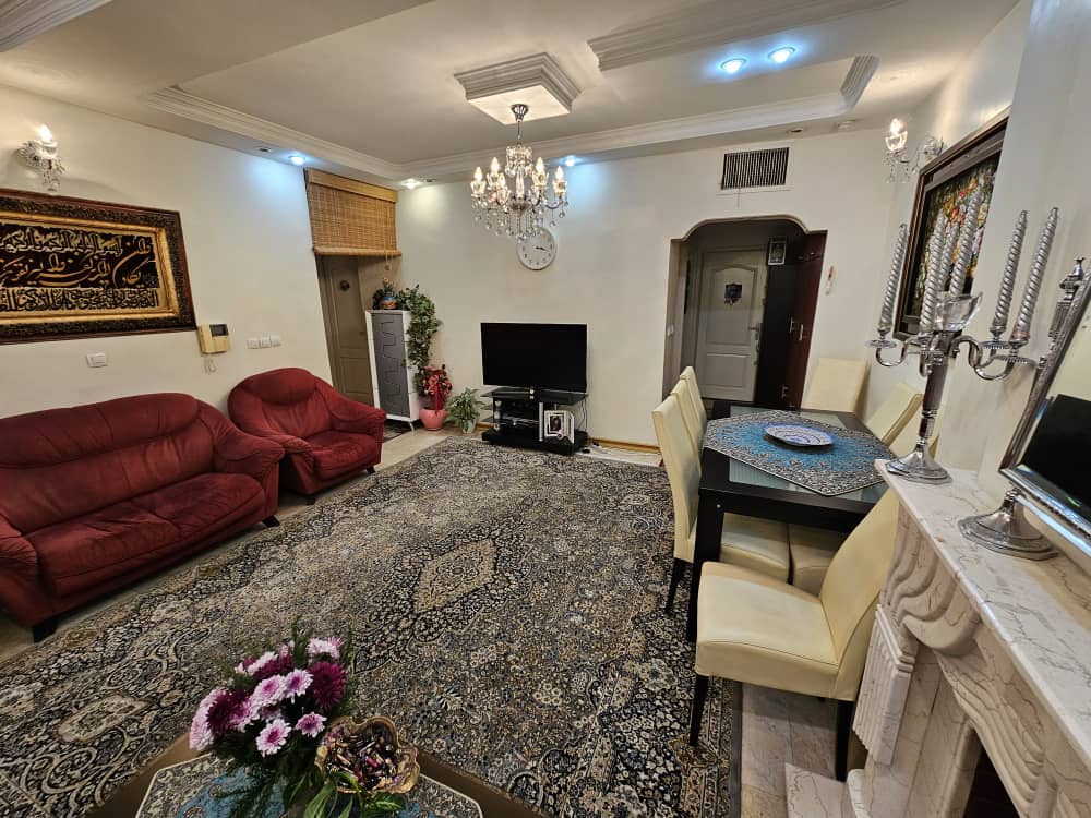 فروش آپارتمان 85 متر قلهک نور جنوب