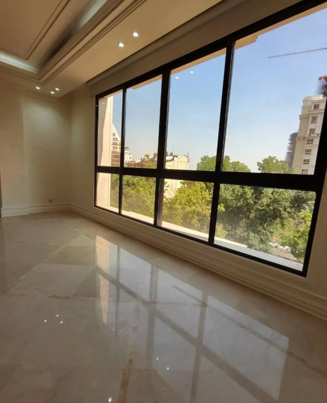 اجاره آپارتمان 140متر جمشدیه برج باغ ویو360درجه