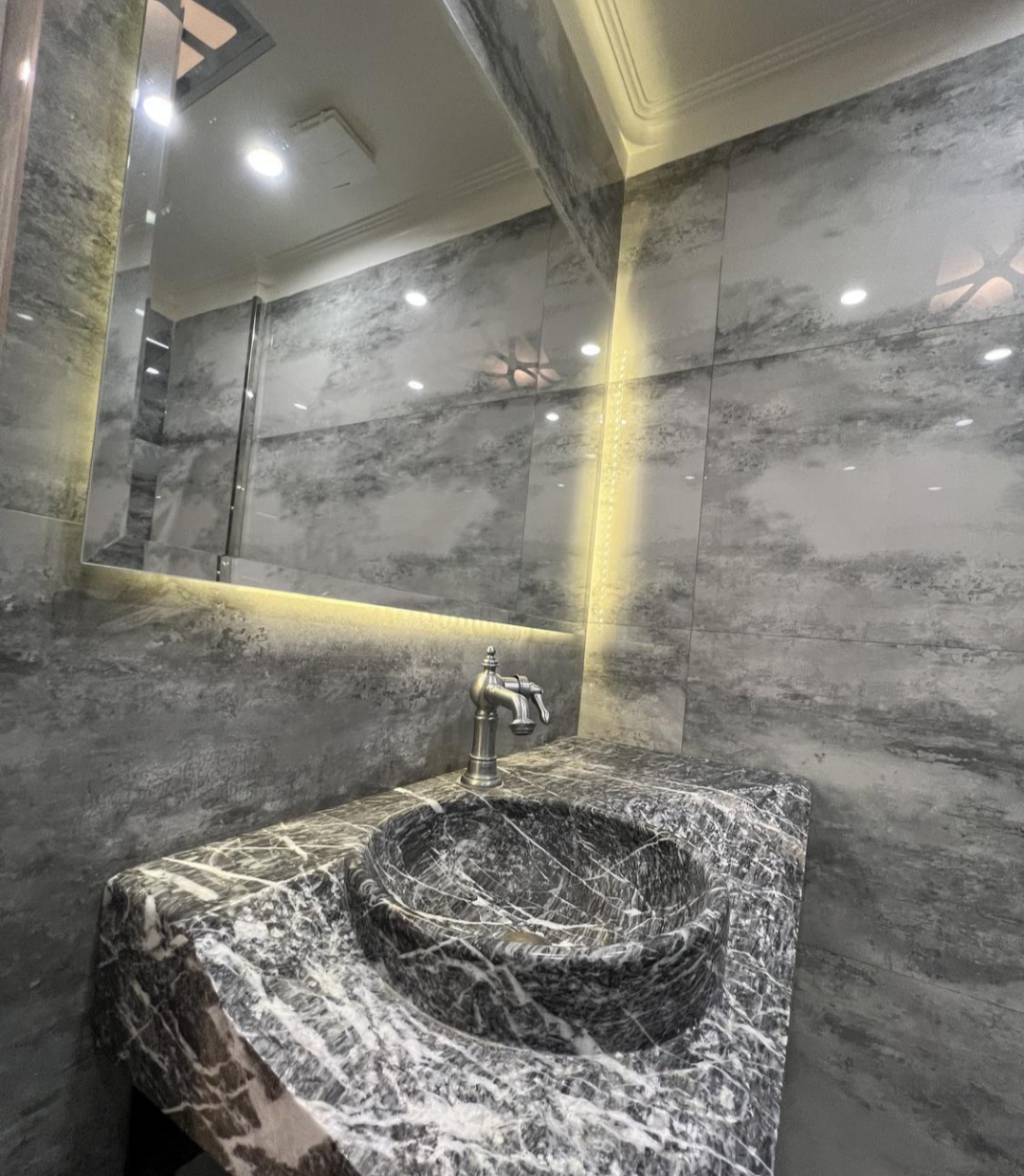 اجاره آپارتمان 160 متری نیاوران