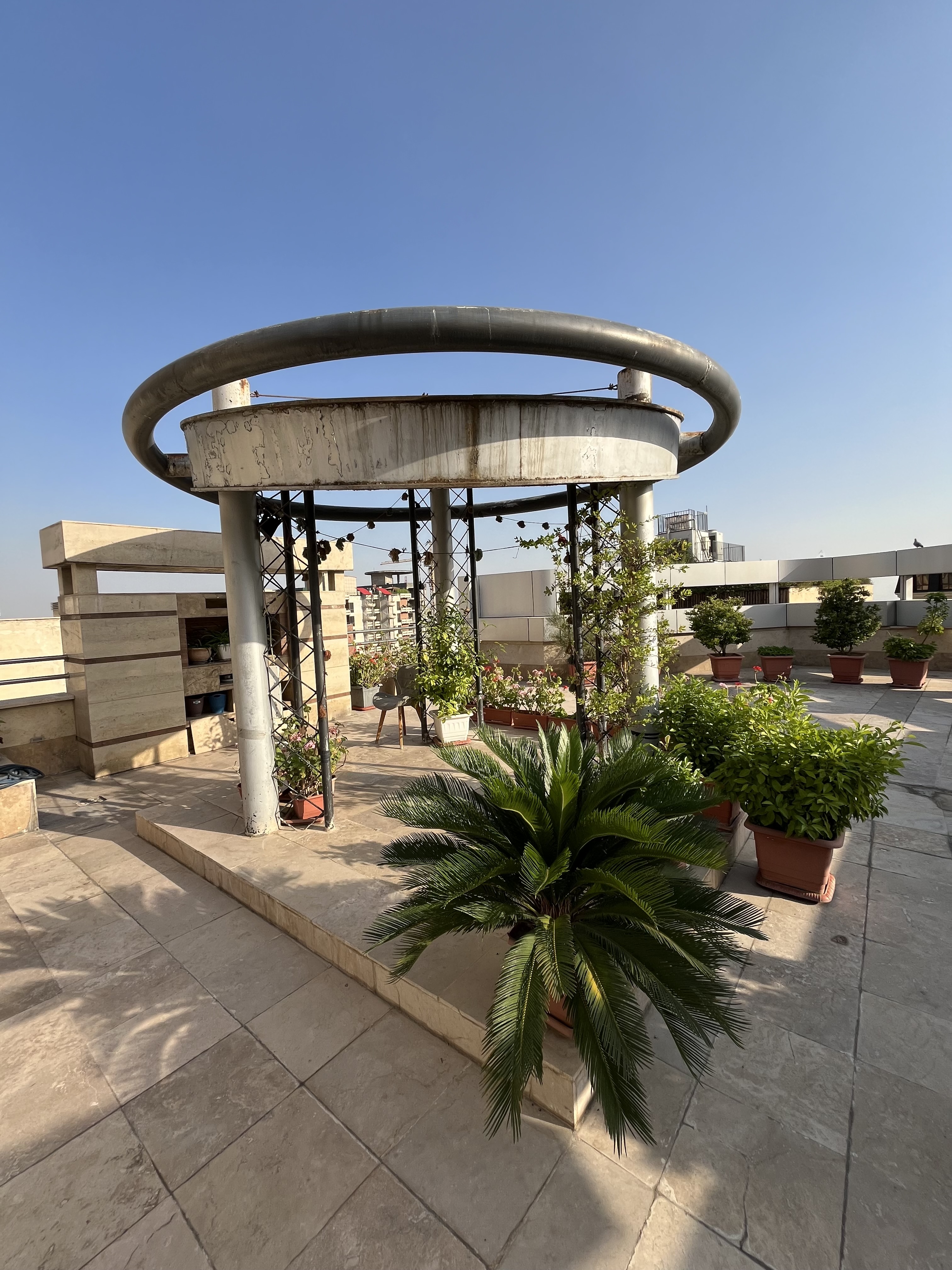 فروش آپارتمان 155 متر دیباجی فول مشاعات 2 پارکینگ سندی