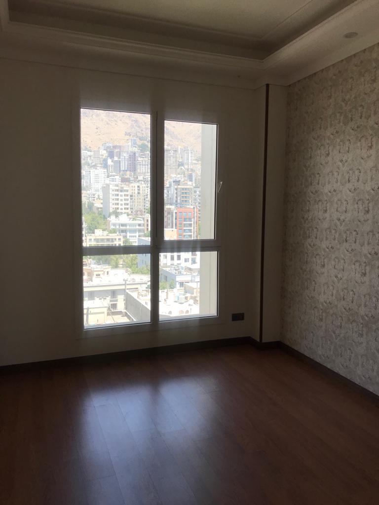 فروش آپارتمان 180 متر فرمانیه 3 خواب